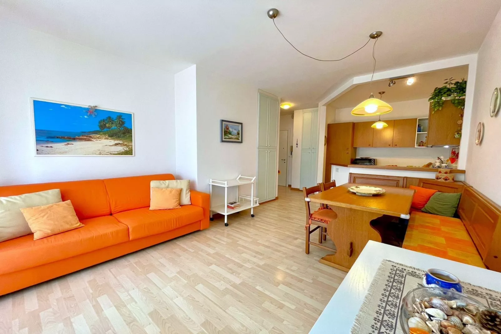 Miramare 3/6-Living room
