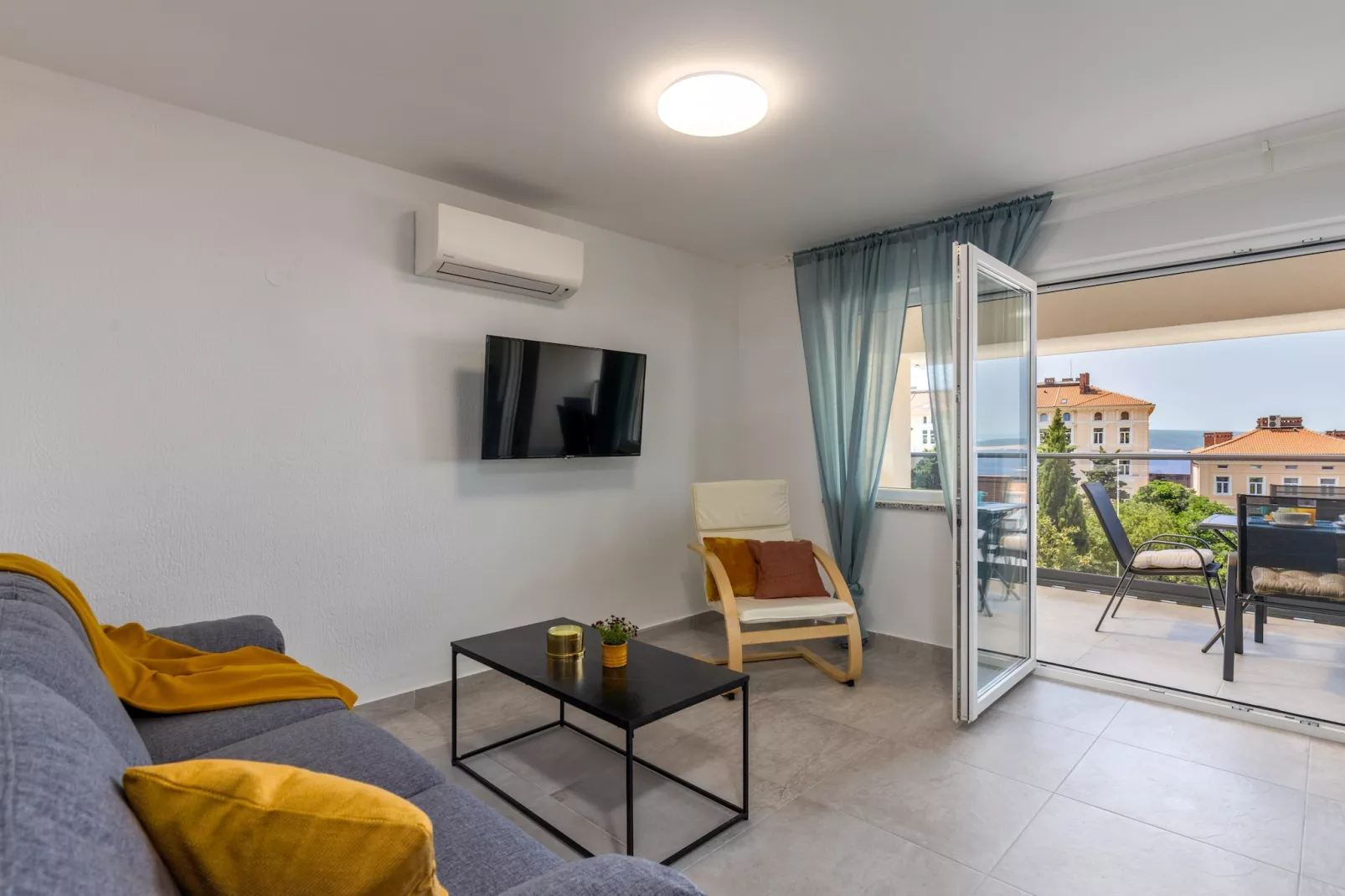 Villa Dubravka App 3-Living room