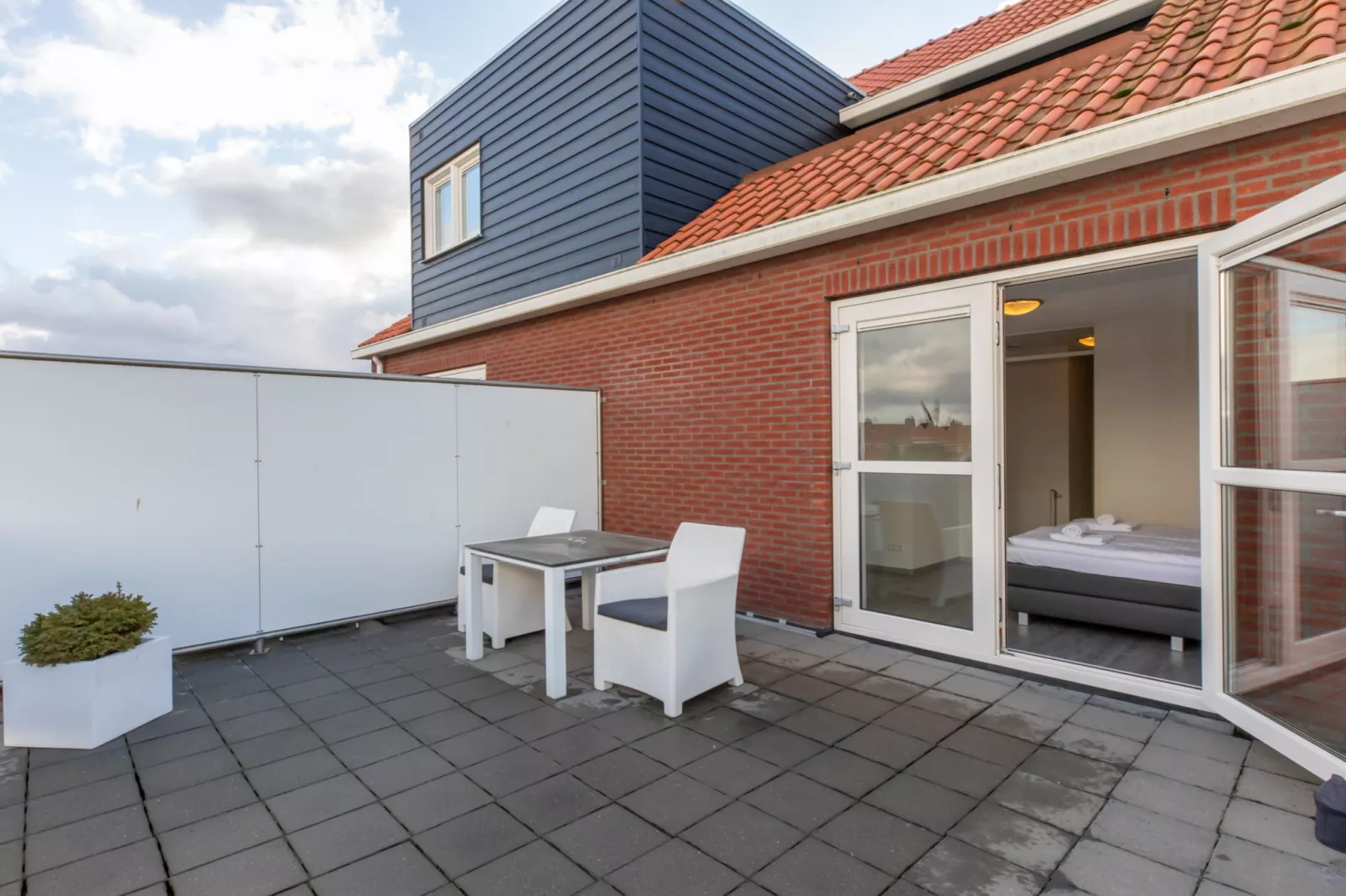 Vakantiewoning 't Zoete Licht Residenz - Willibrordusplein 28 C  Zoutelande-Terrace balcony