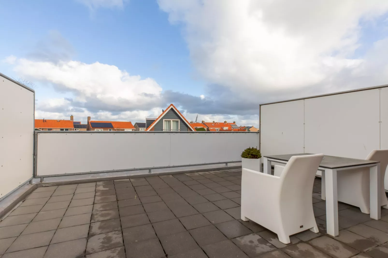 Vakantiewoning 't Zoete Licht Residenz - Willibrordusplein 28 C  Zoutelande-Terrace balcony