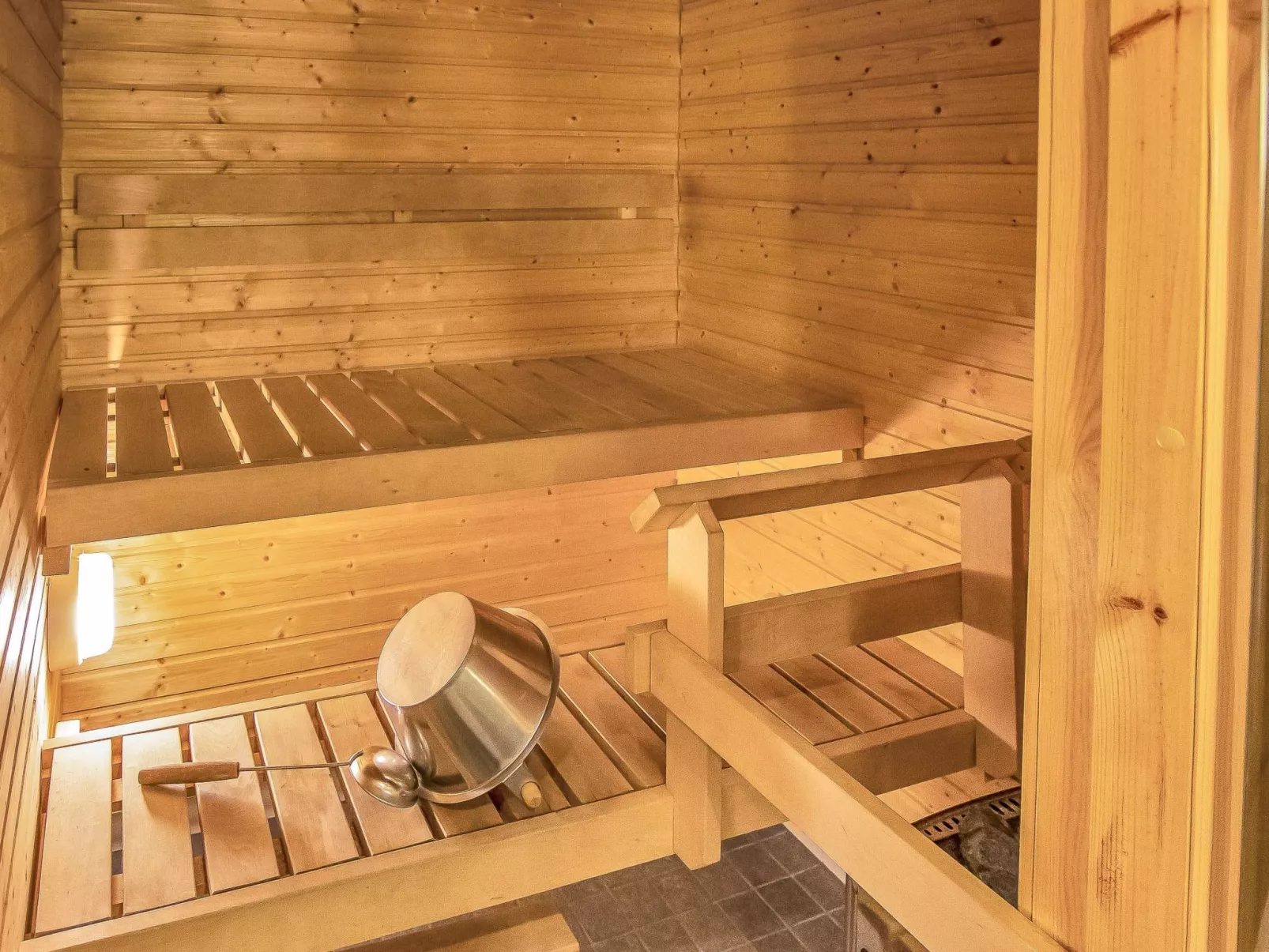 Nordic chalet 9506-Inside