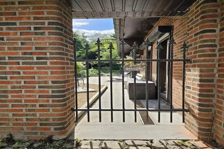 La Fermette du trône-Exterior summer