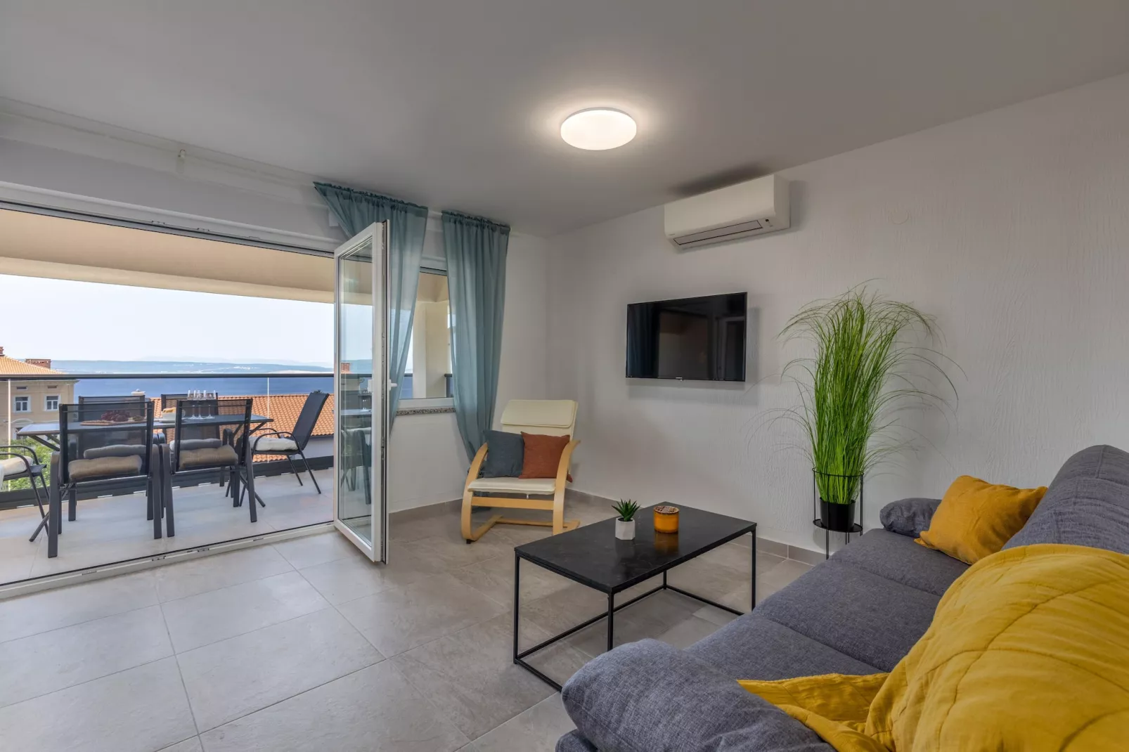 Villa Dubravka App 8-Living room