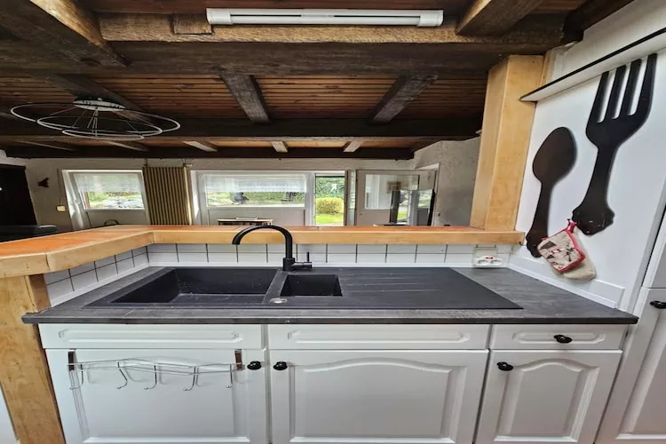 La Fermette du trône-Kitchen