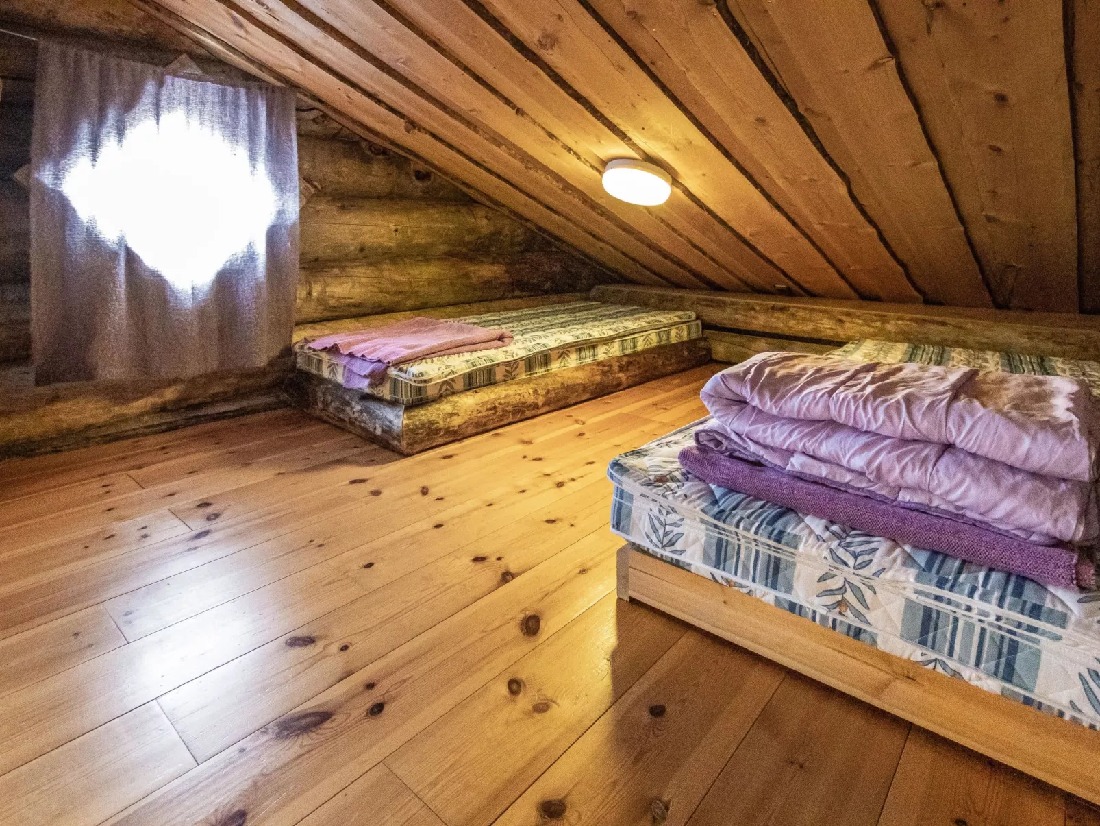 Palovaarankaarre 17-Inside