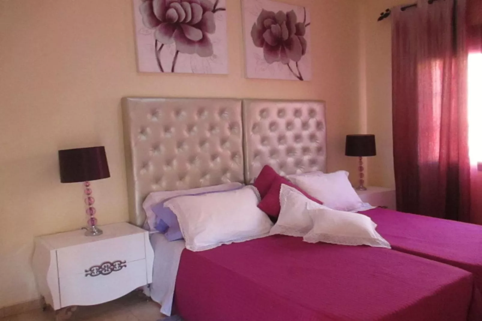 76564-Bedroom