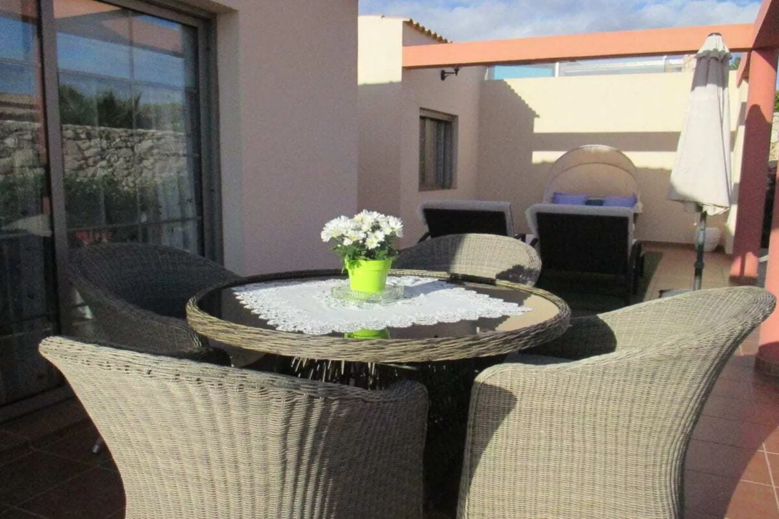 76564-Terrace balcony