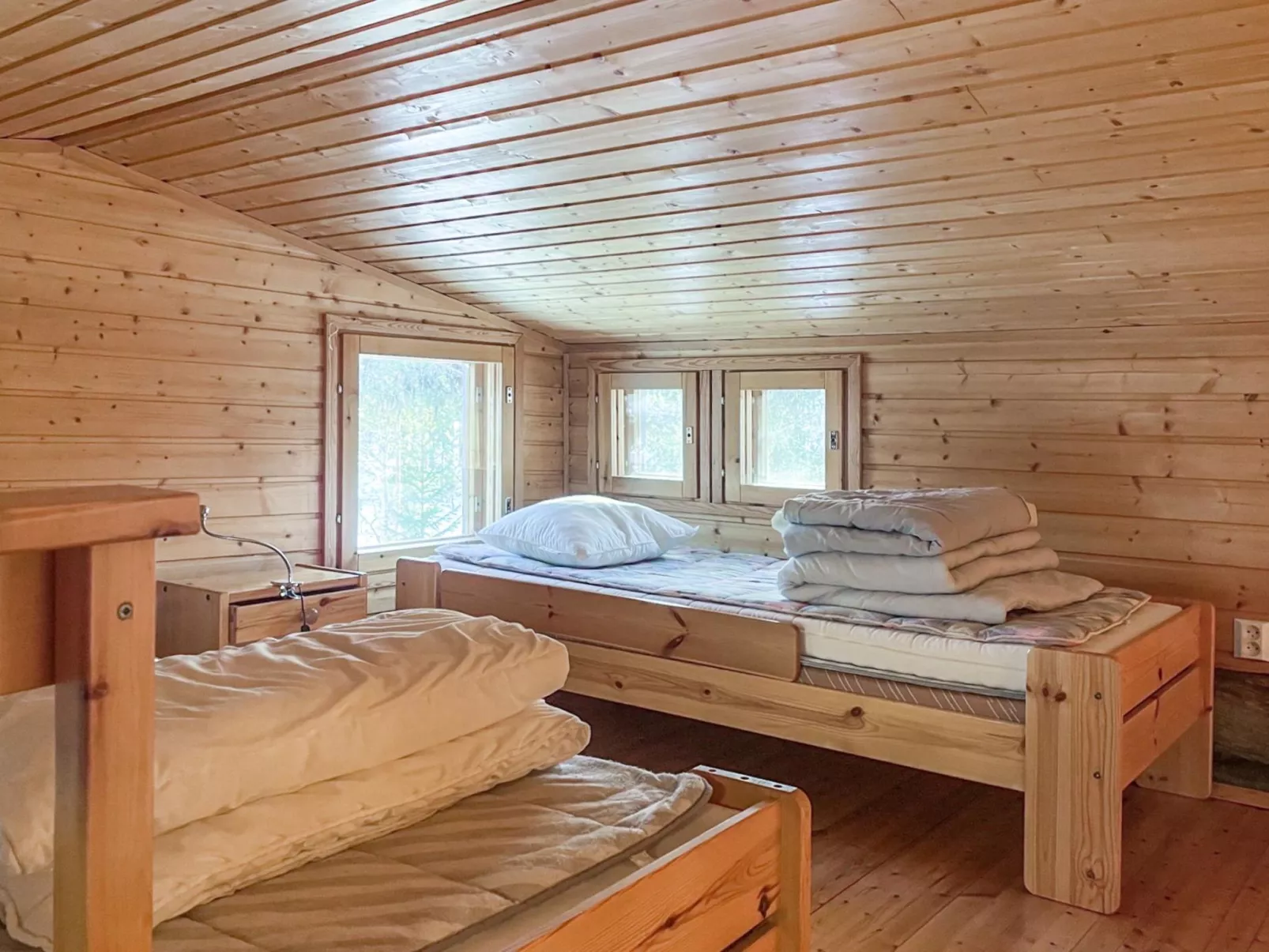 Ylläsrivit c 8 / villa änkyrä-Inside