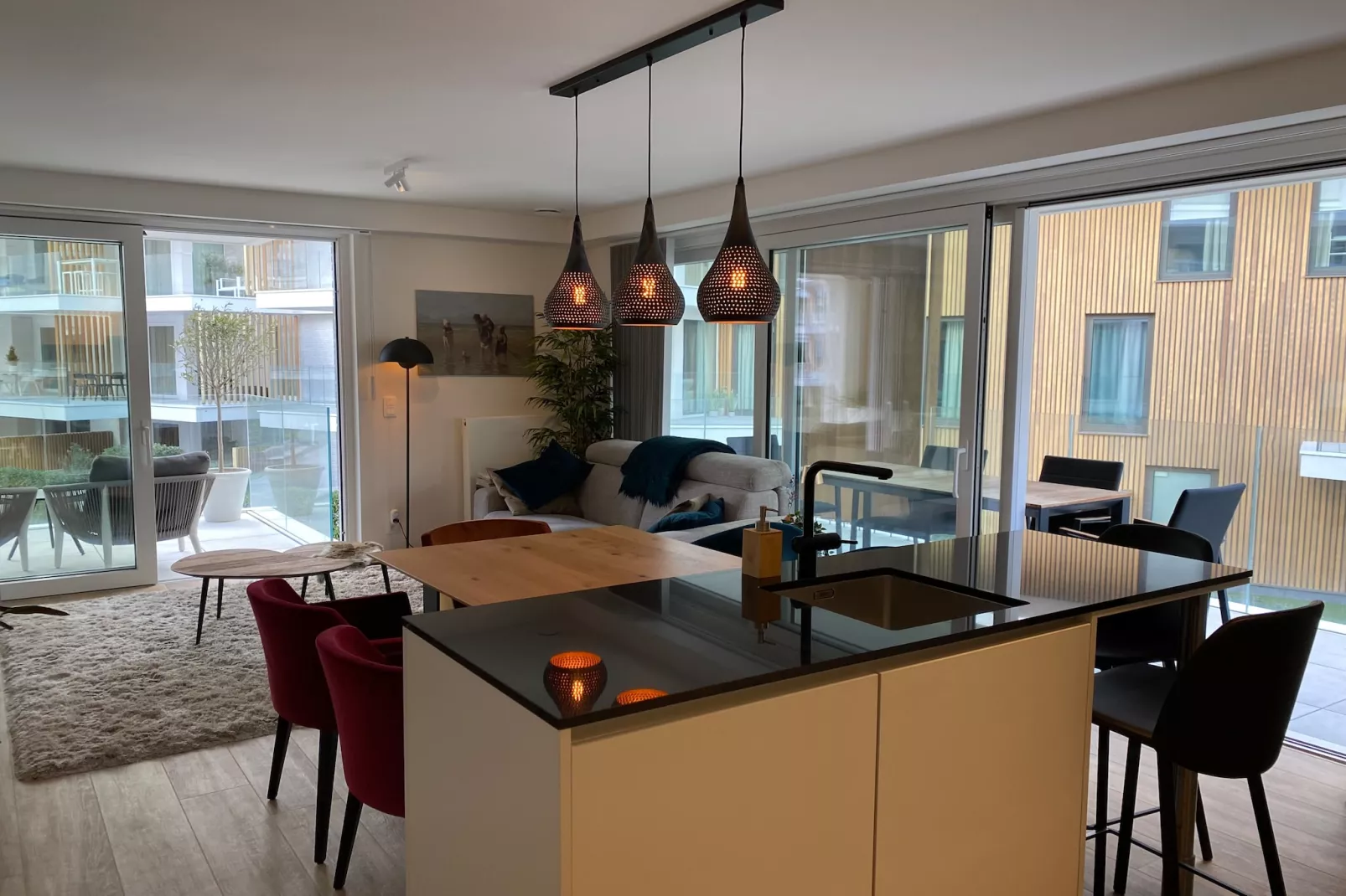 Zephir 25/0105-Kitchen