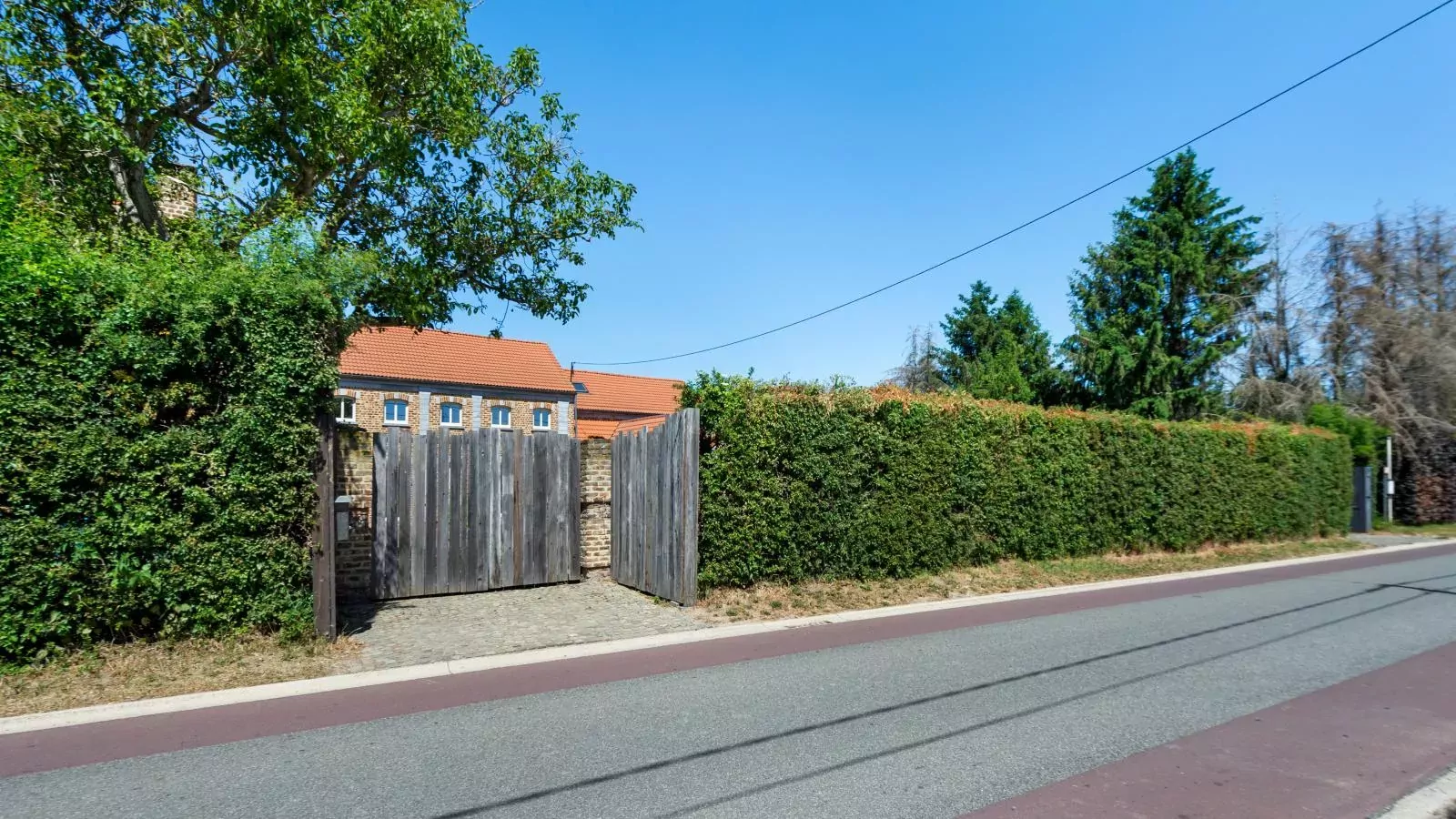 Quanto A  B-Zones d'été à 1 km