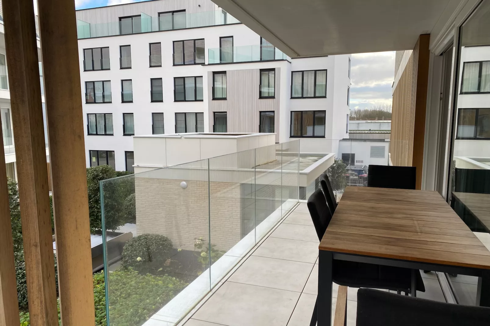 Zephir 25/0105-Terrace balcony