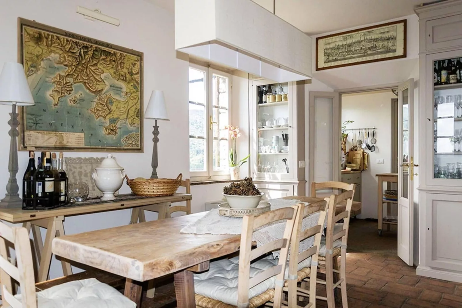 Villa Sant'Egidio-Dining room