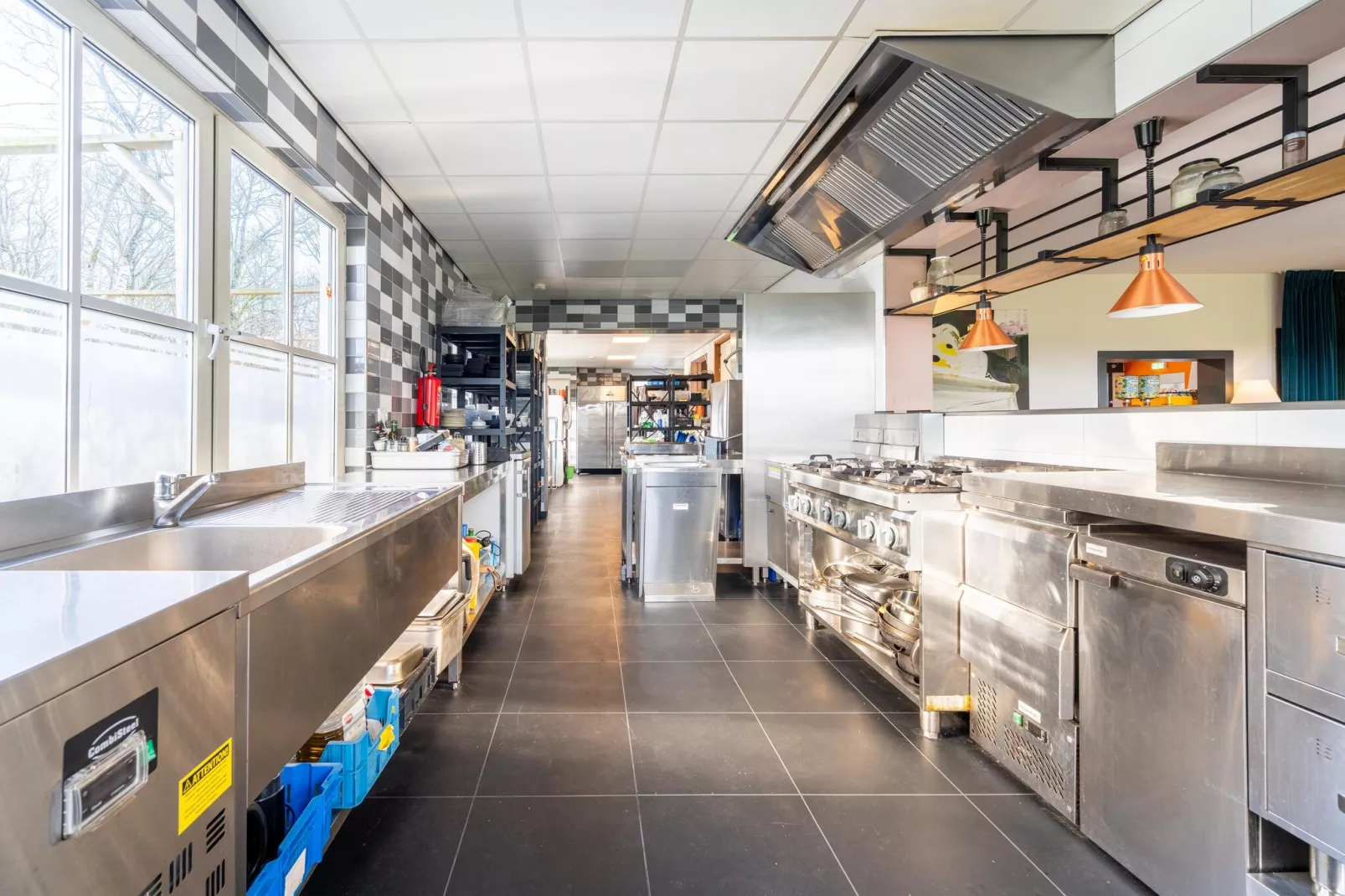 Landhuis Hezenes-Kitchen