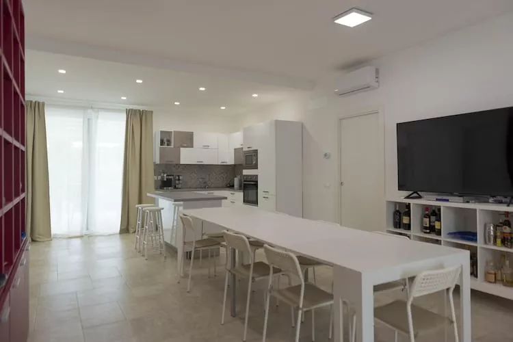 Villa dei Monti in Cisternino-Esszimmer