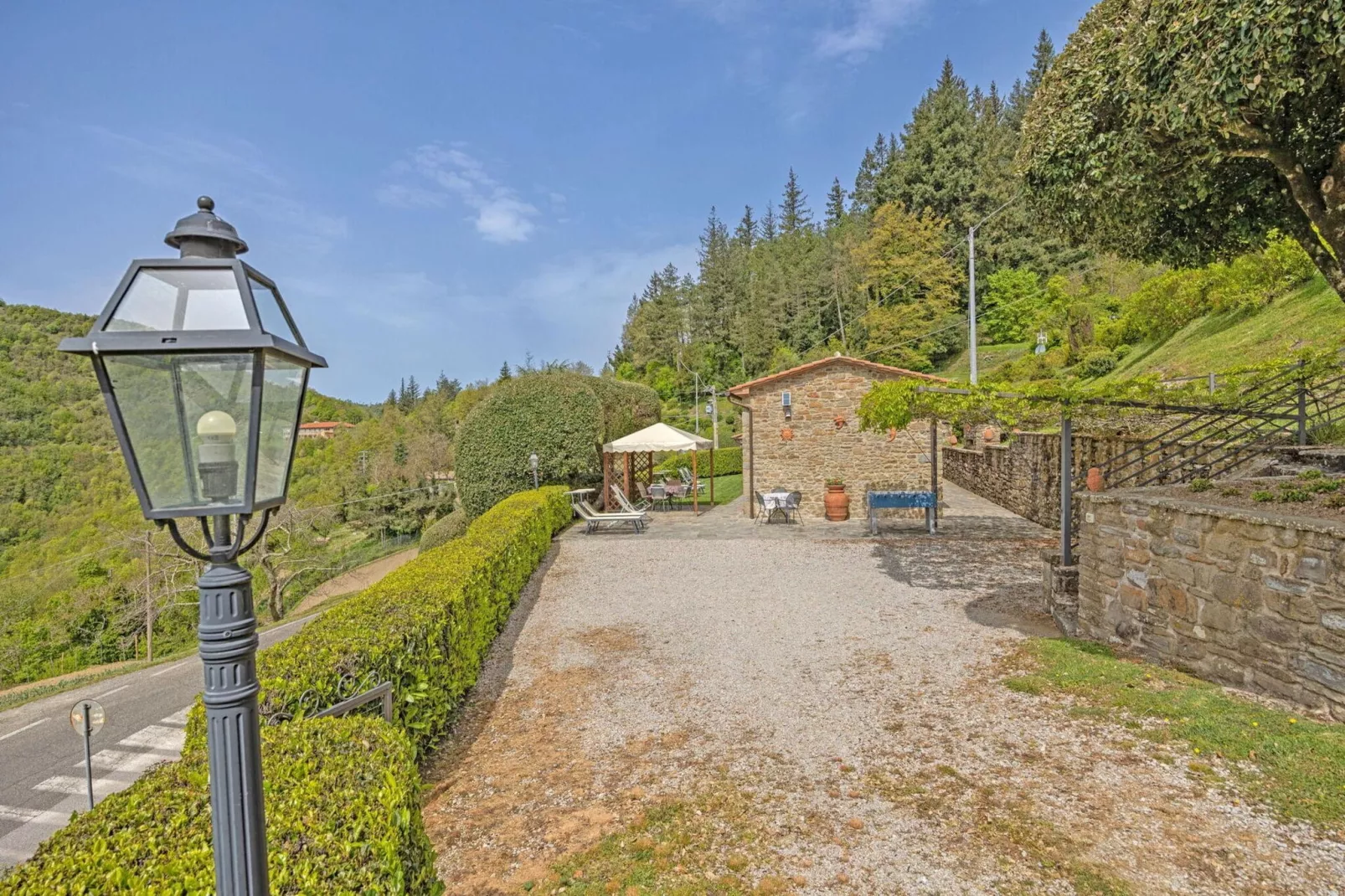 Villa La Montanina-View summer