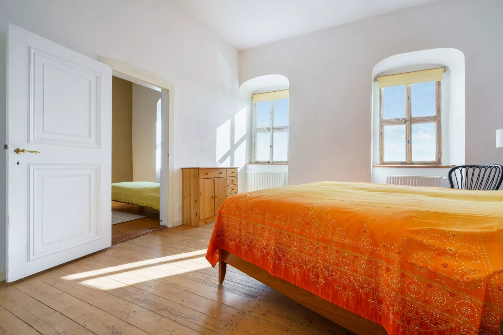 Ferienwohnung im Schloss Friedeburg-Bedroom