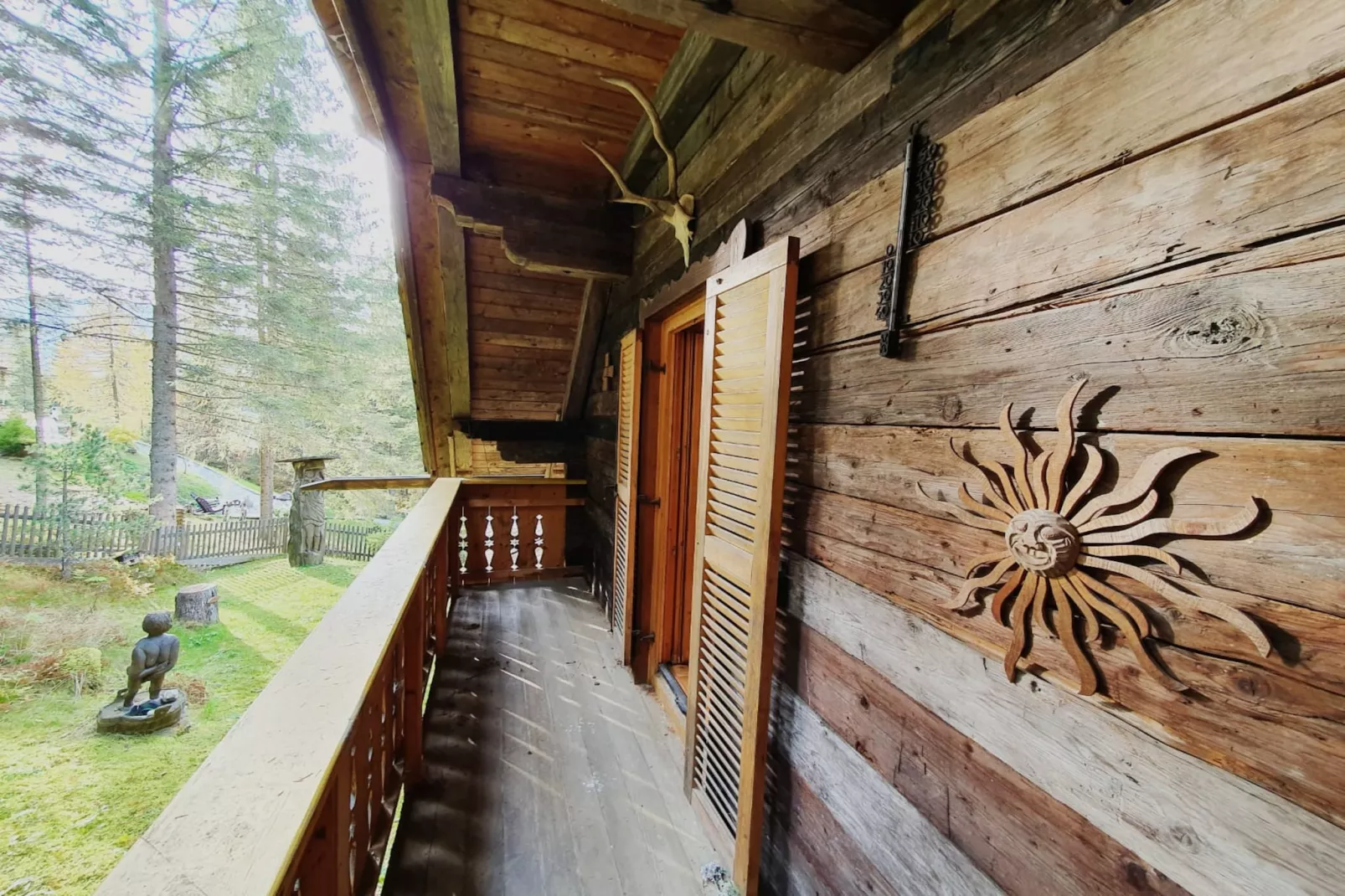 Chalet Hüttentraum-Terrassenbalkon