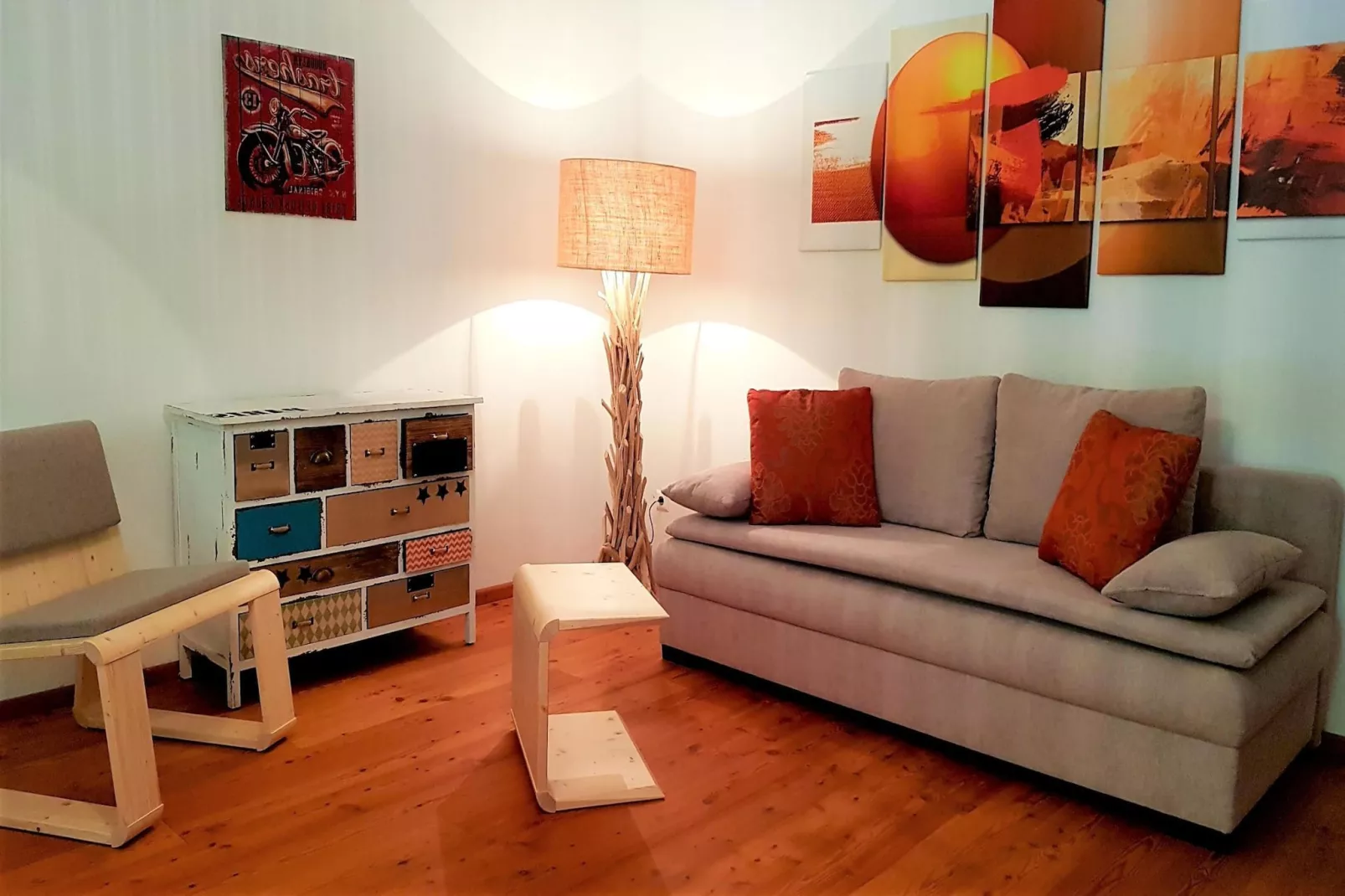 Haus Nora Top 2-Living room