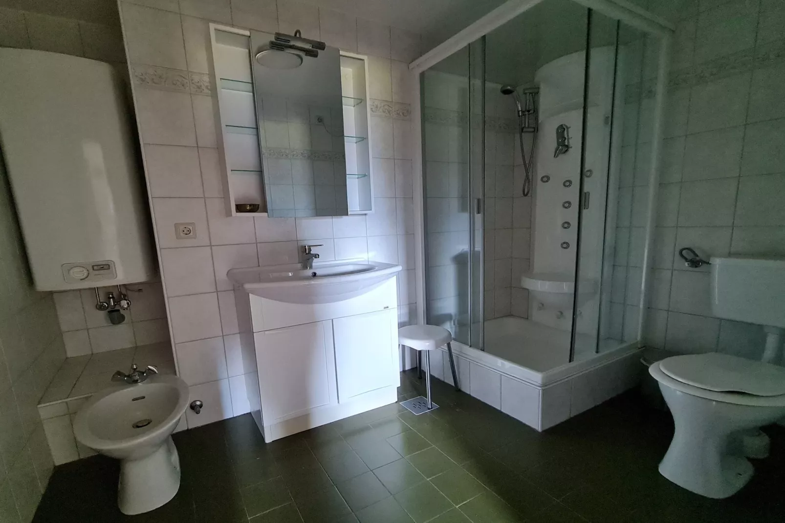 Haus Oswaldi-Bathroom