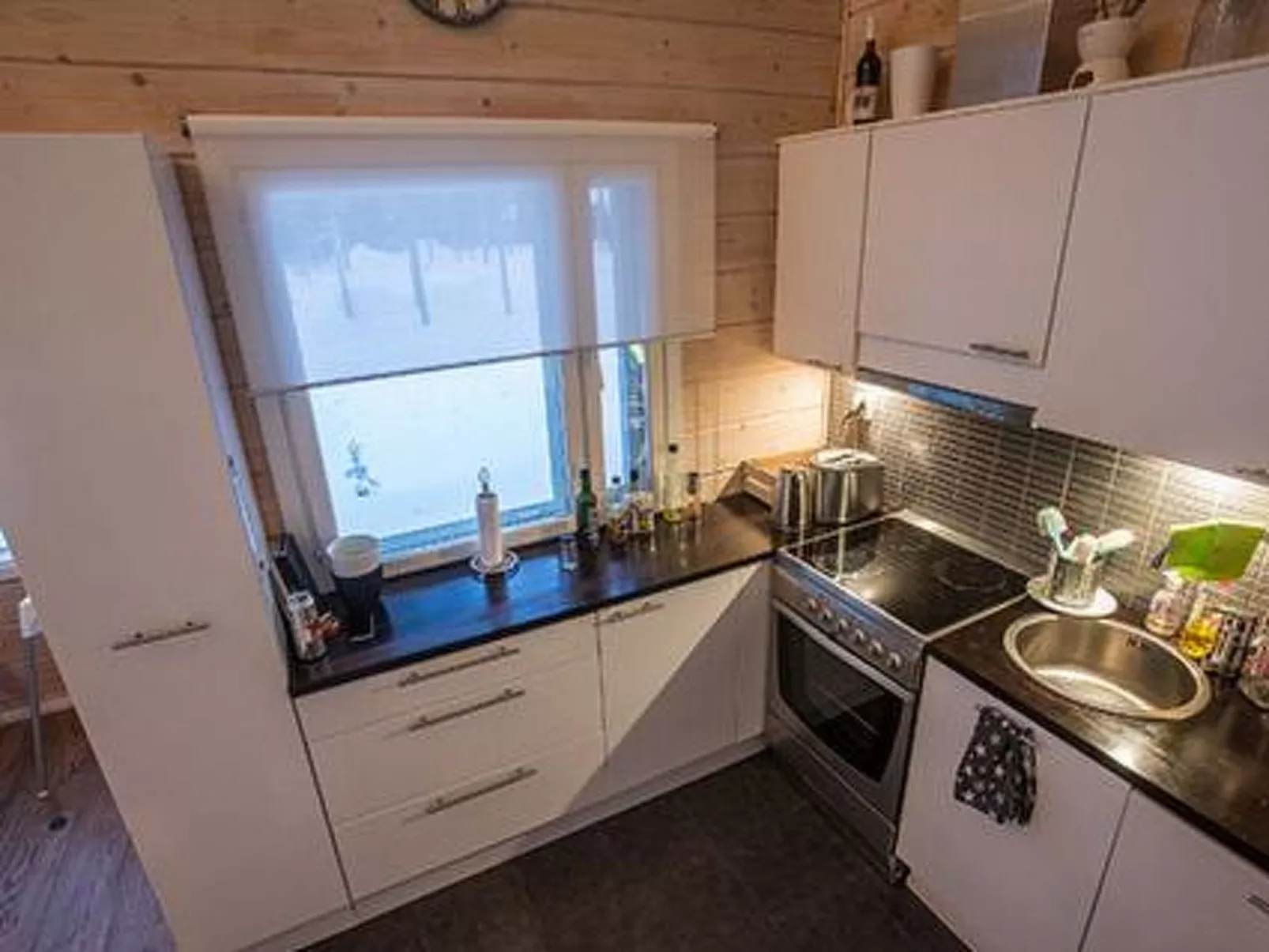 Oppas lapland levi-Drinnen