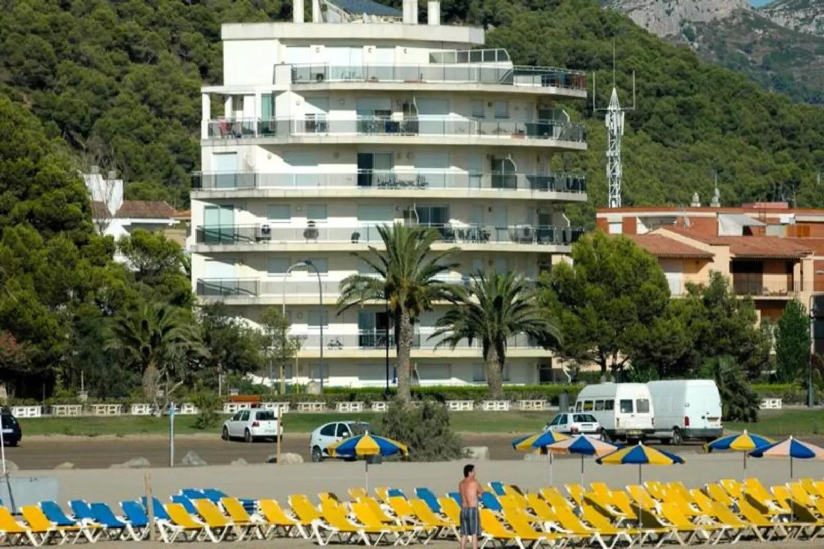 Appartements à L'Estartit-Exterior summer