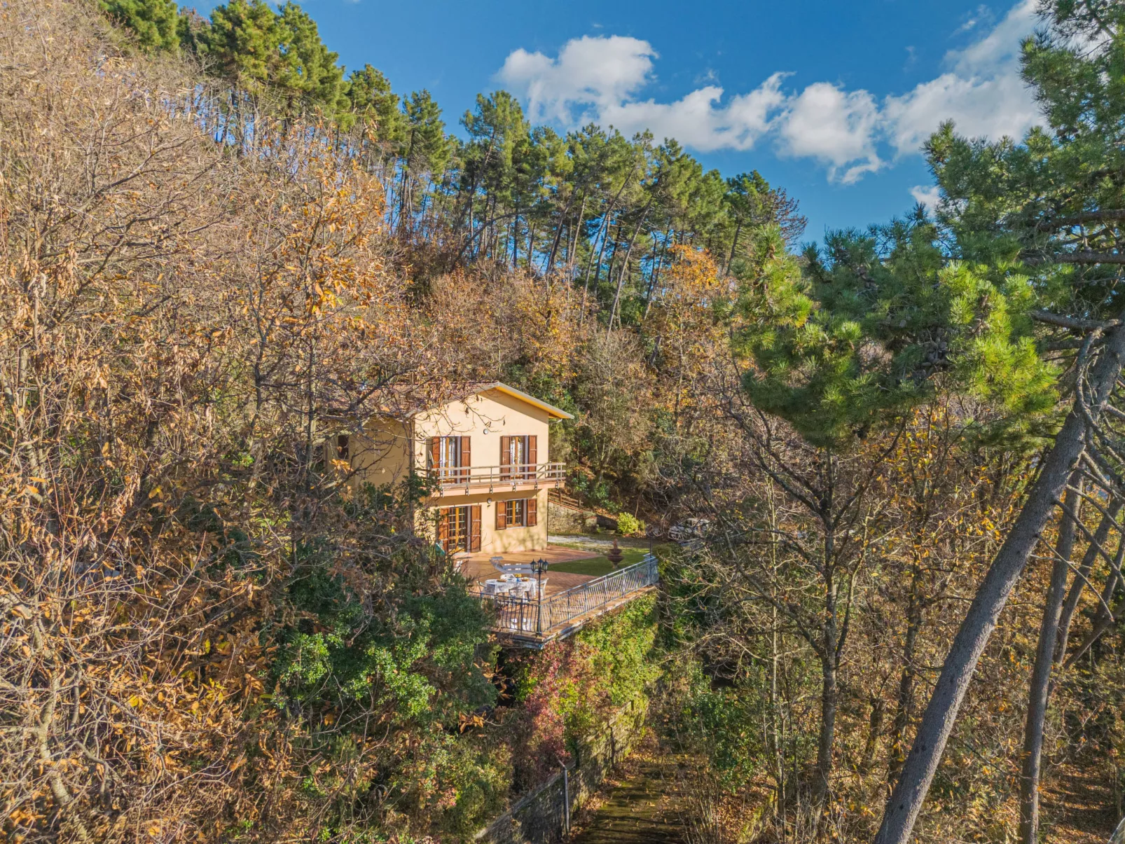 Casa Marion-Outside