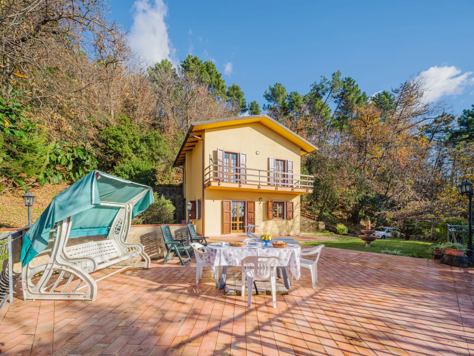 Casa Marion-Outside