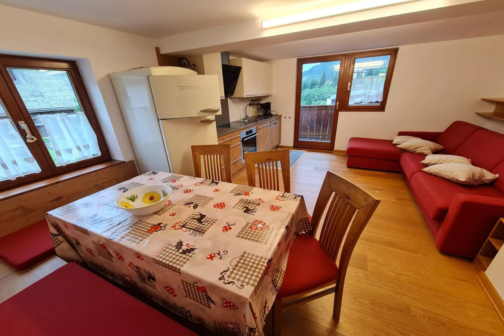 Haus Stefan-Dining room