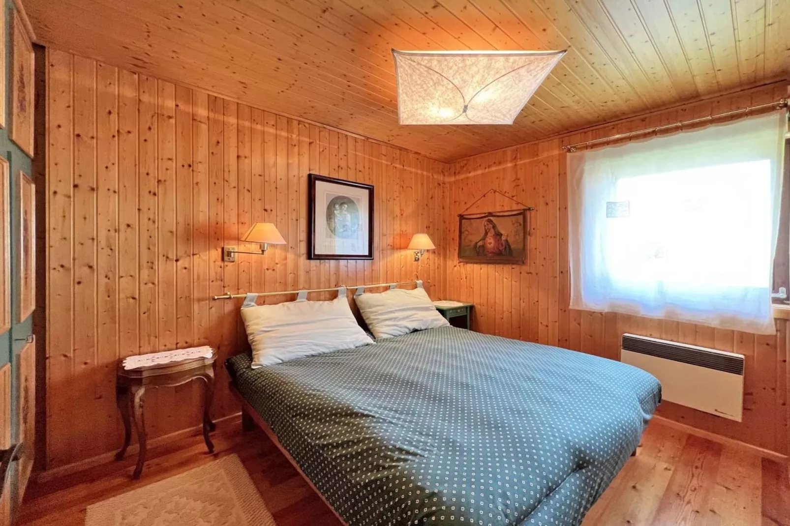 Haus Hans-Bedroom