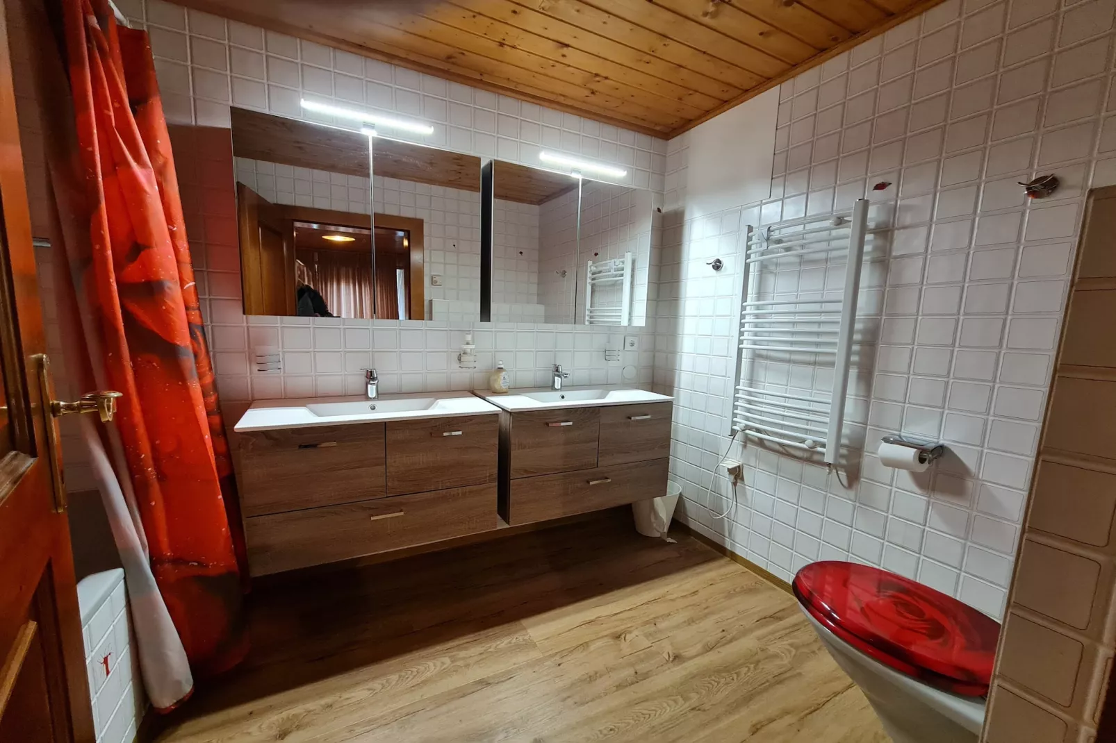 Der Kristall Top 2-Bathroom