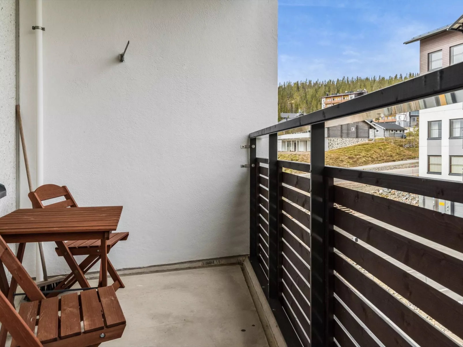 Nordic chalet 9408-Inside