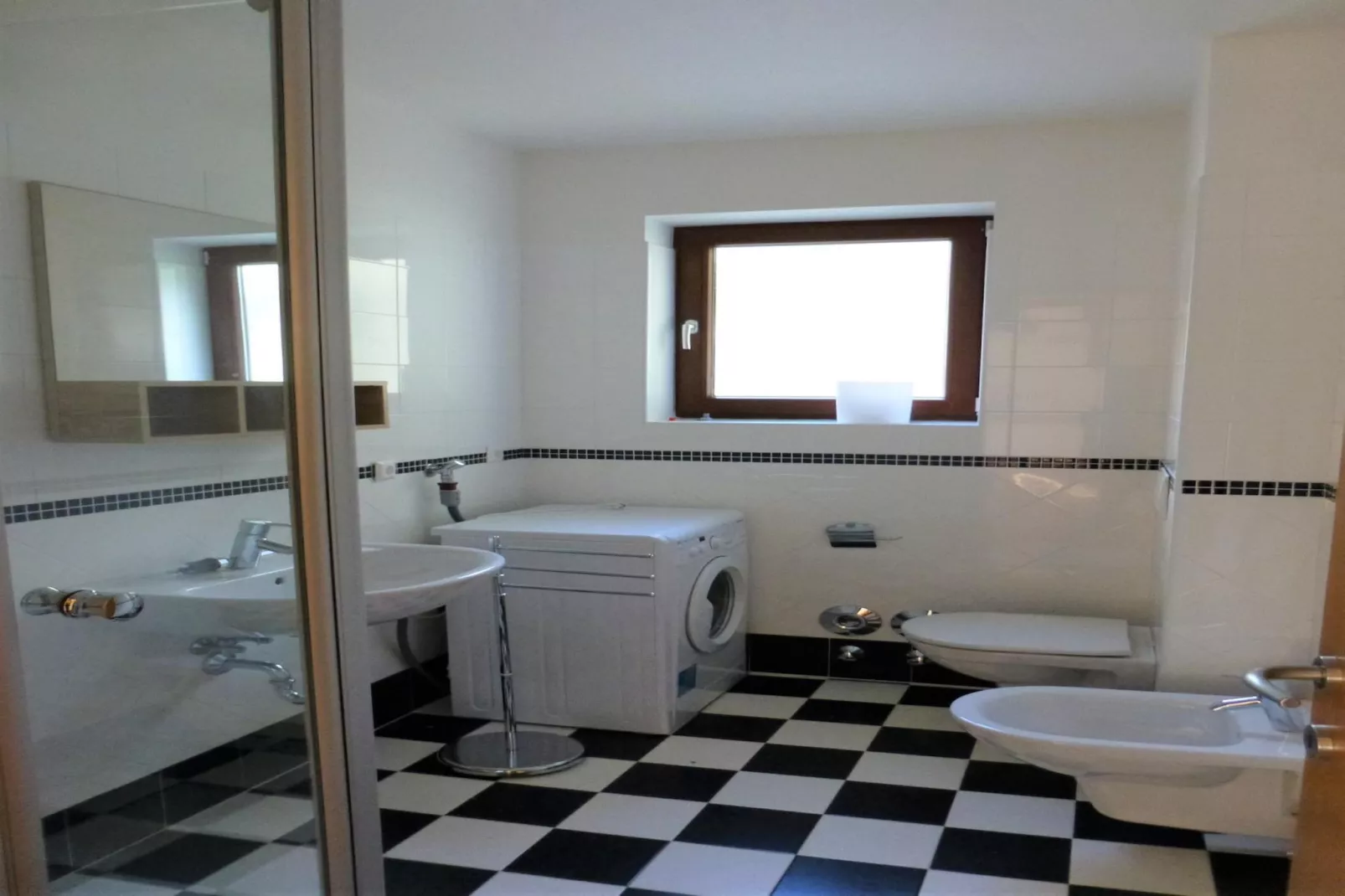 Der Kristall Top 3-Bathroom