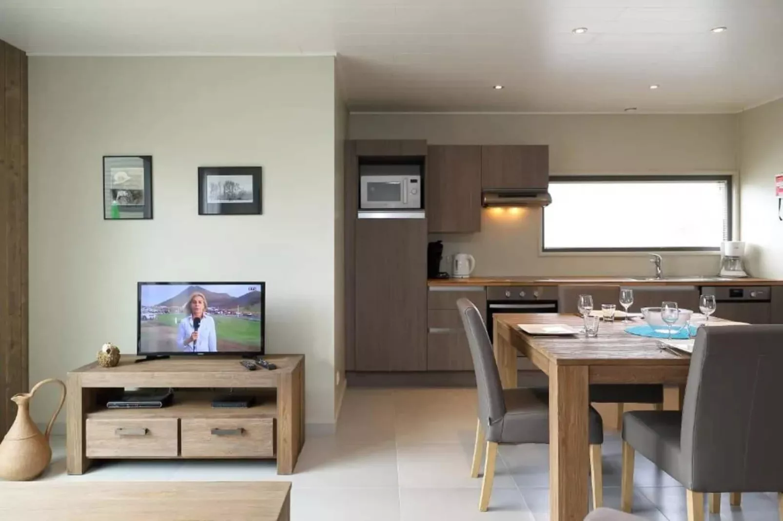 4 people - 2 bedrooms 70m²-Living room
