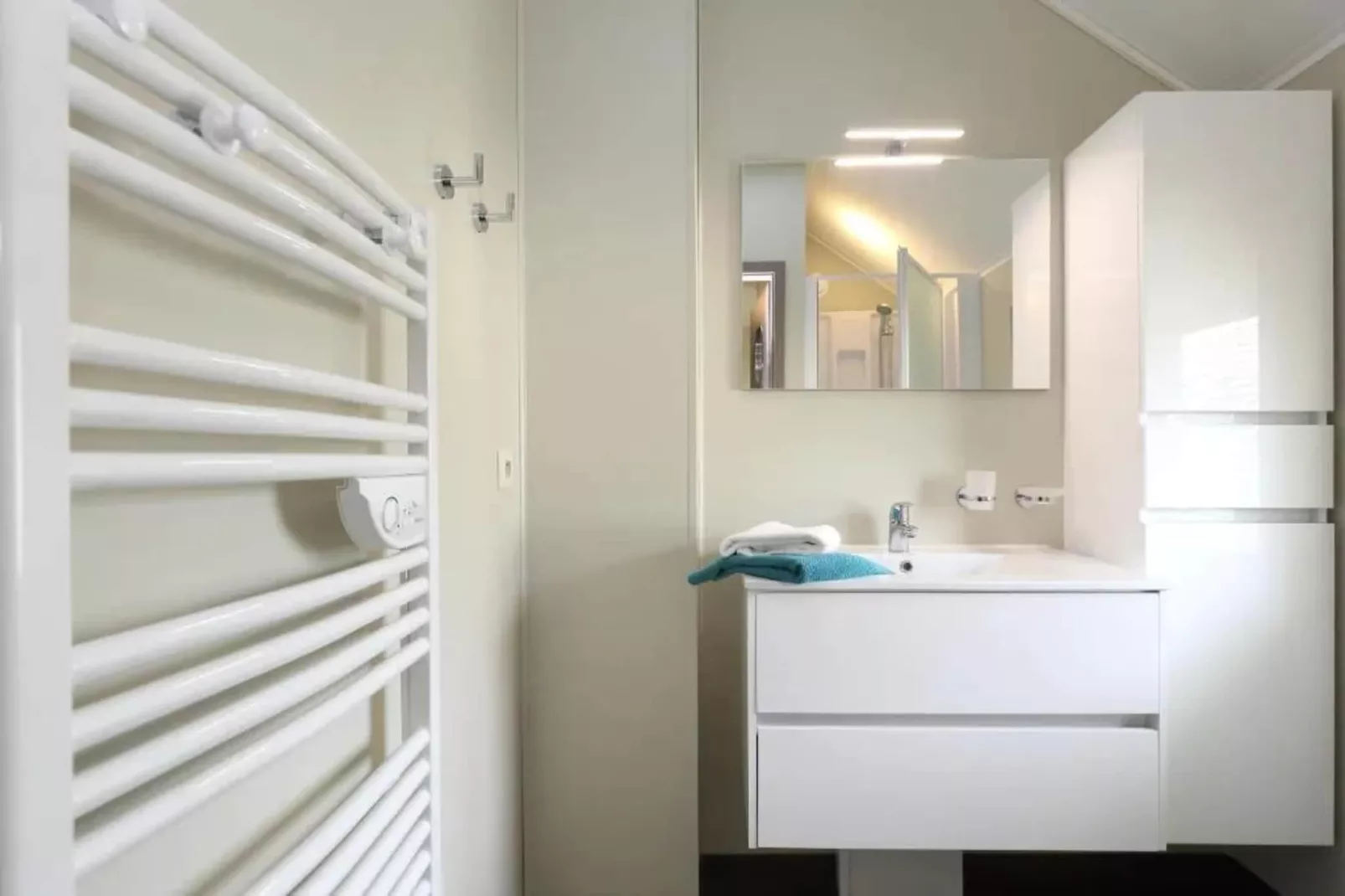 4 people - 2 bedrooms 70m²-Bathroom