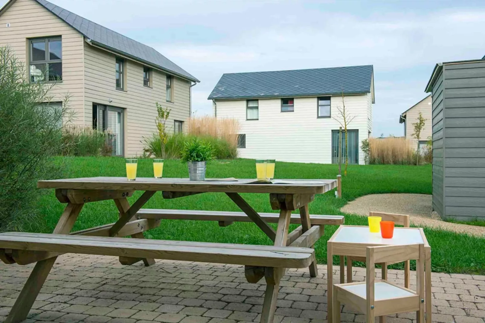 6 persons - 3 children's rooms 100m²-Terrace balcony