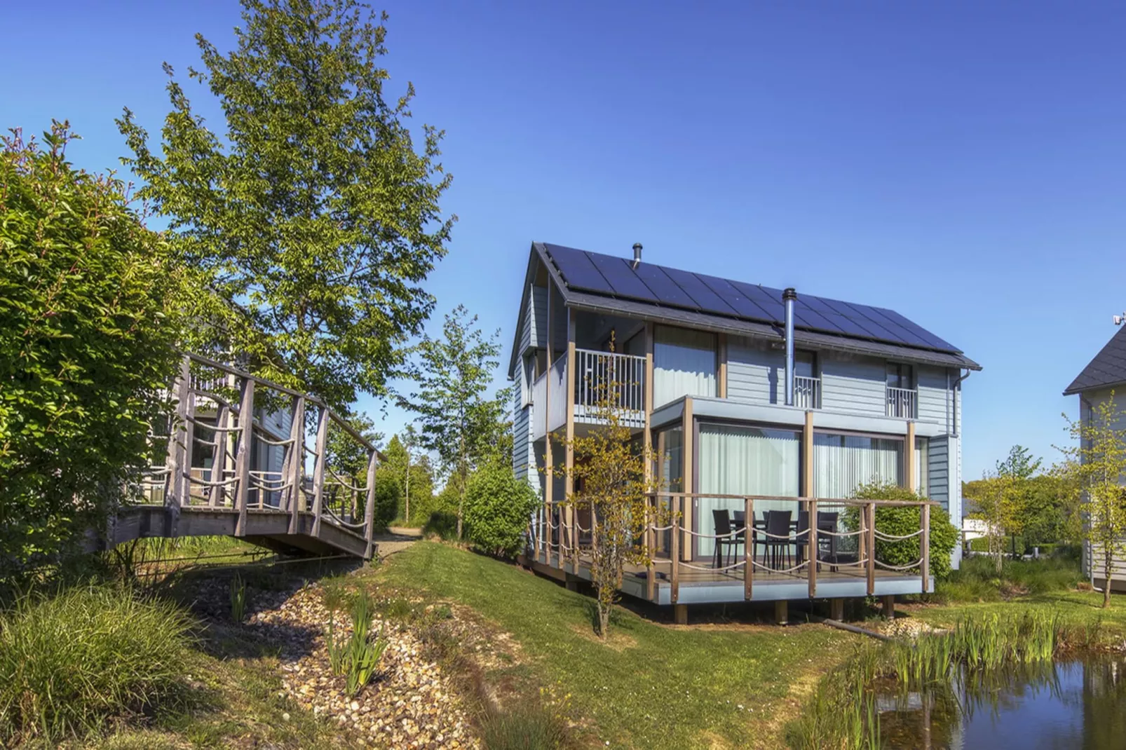 6 persons - 3 children's rooms 100m²-Exterior summer