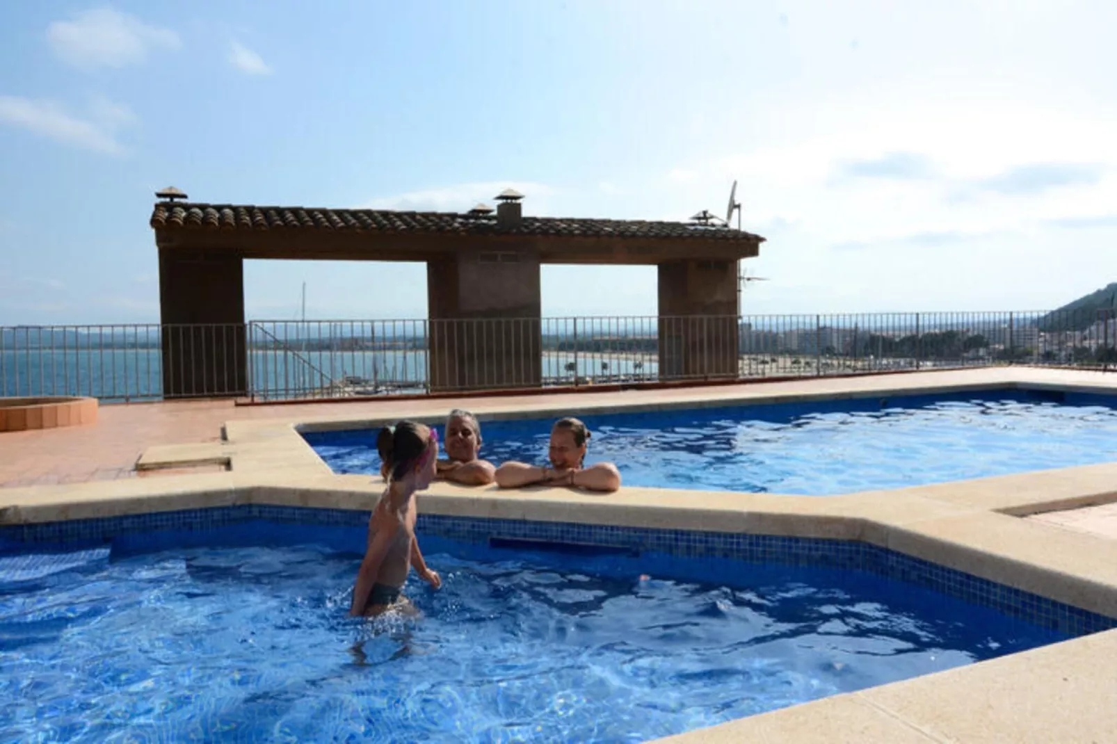 Appartements à L'Estartit-Schwimmbad