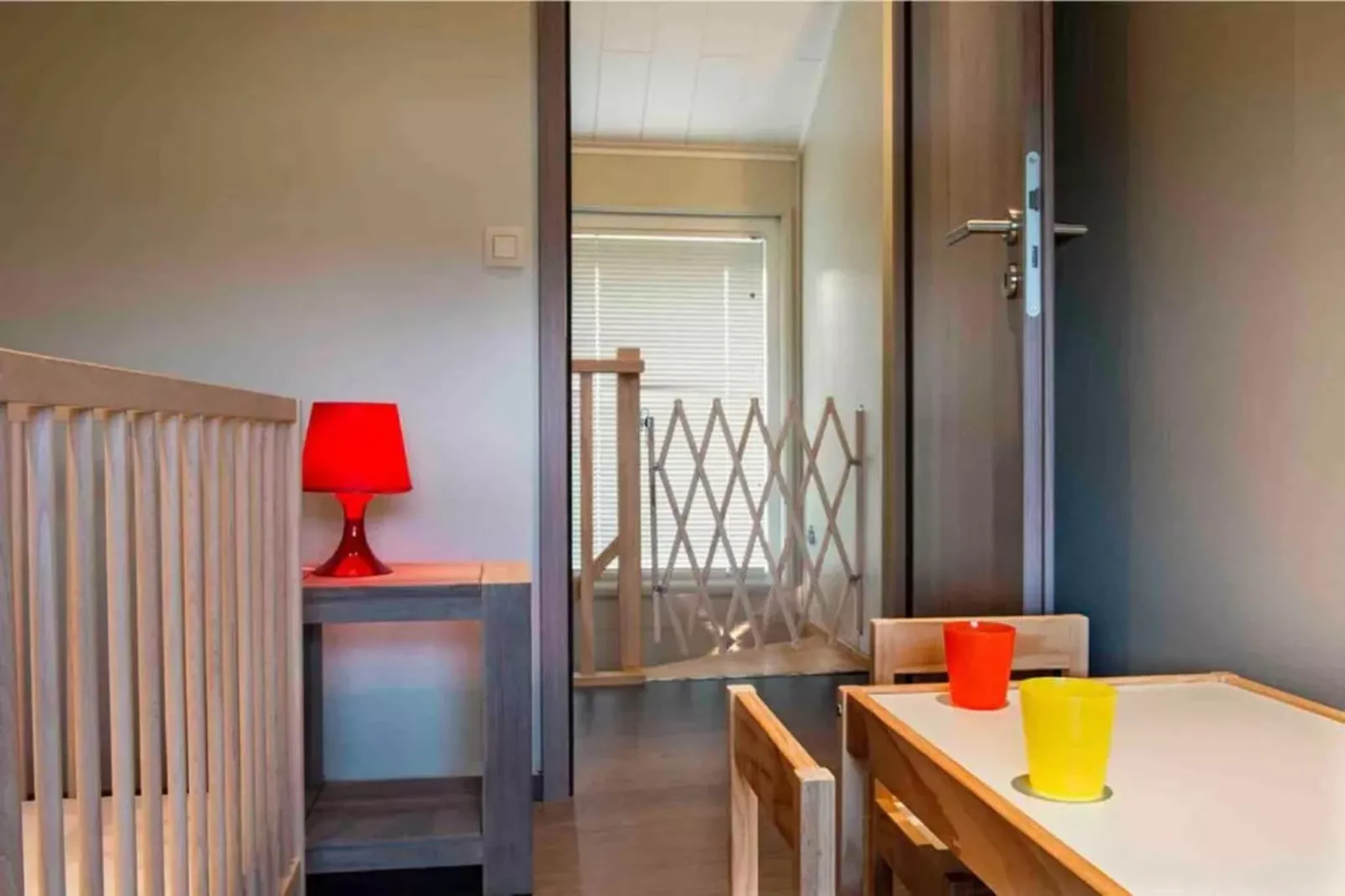 6 persons - 3 children's rooms 100m²-Landing