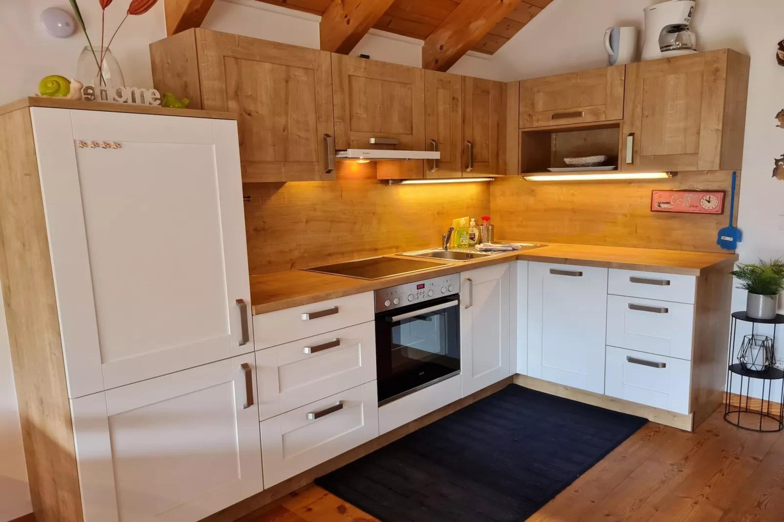 Alpenrose Boutique Top 10-Cuisine