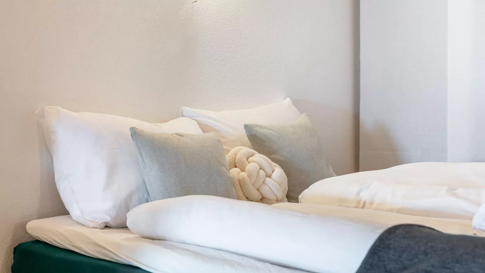 Studio Christina-Bedroom
