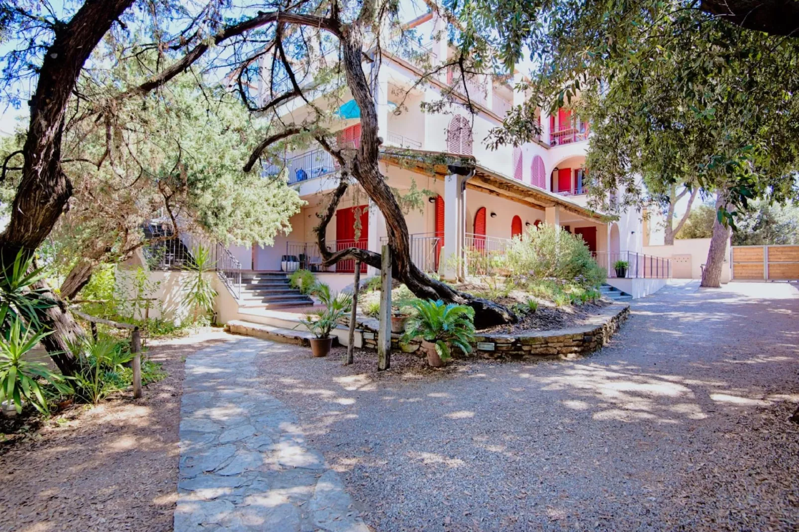 APP 6-Jardin d'été