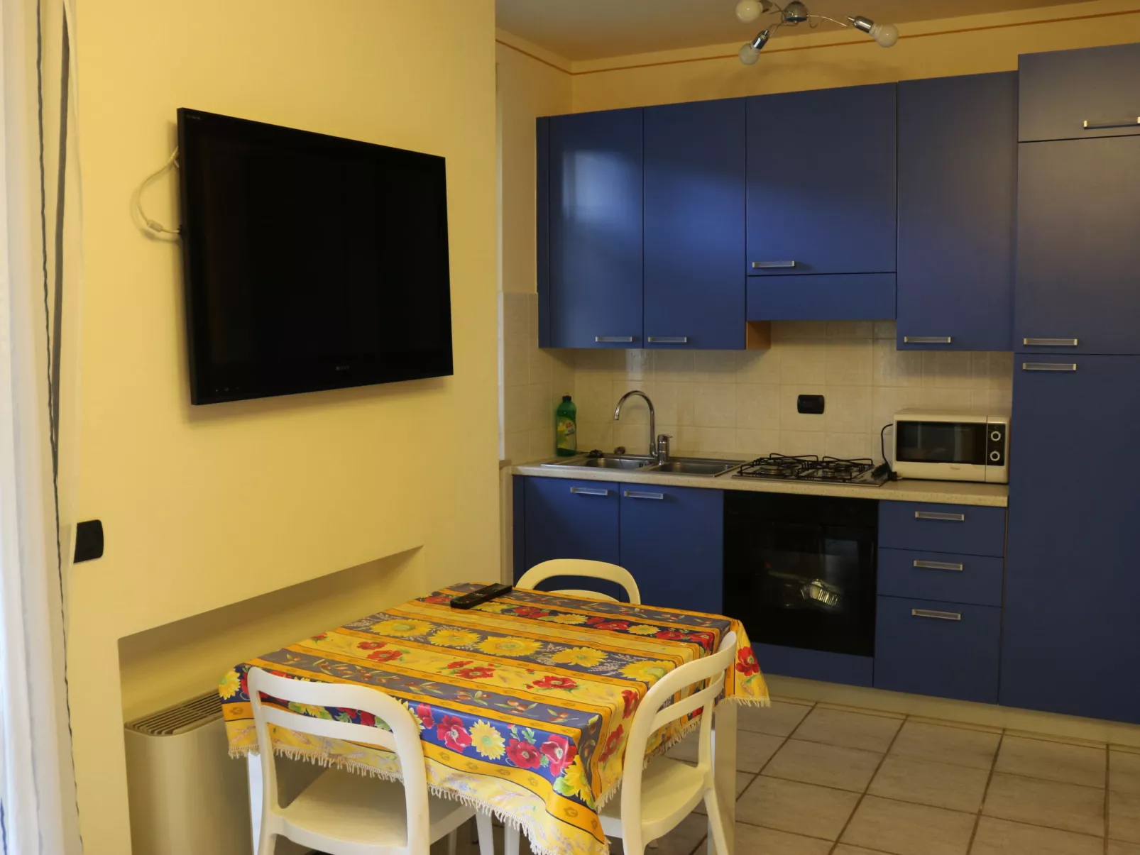 La Casara B-Inside