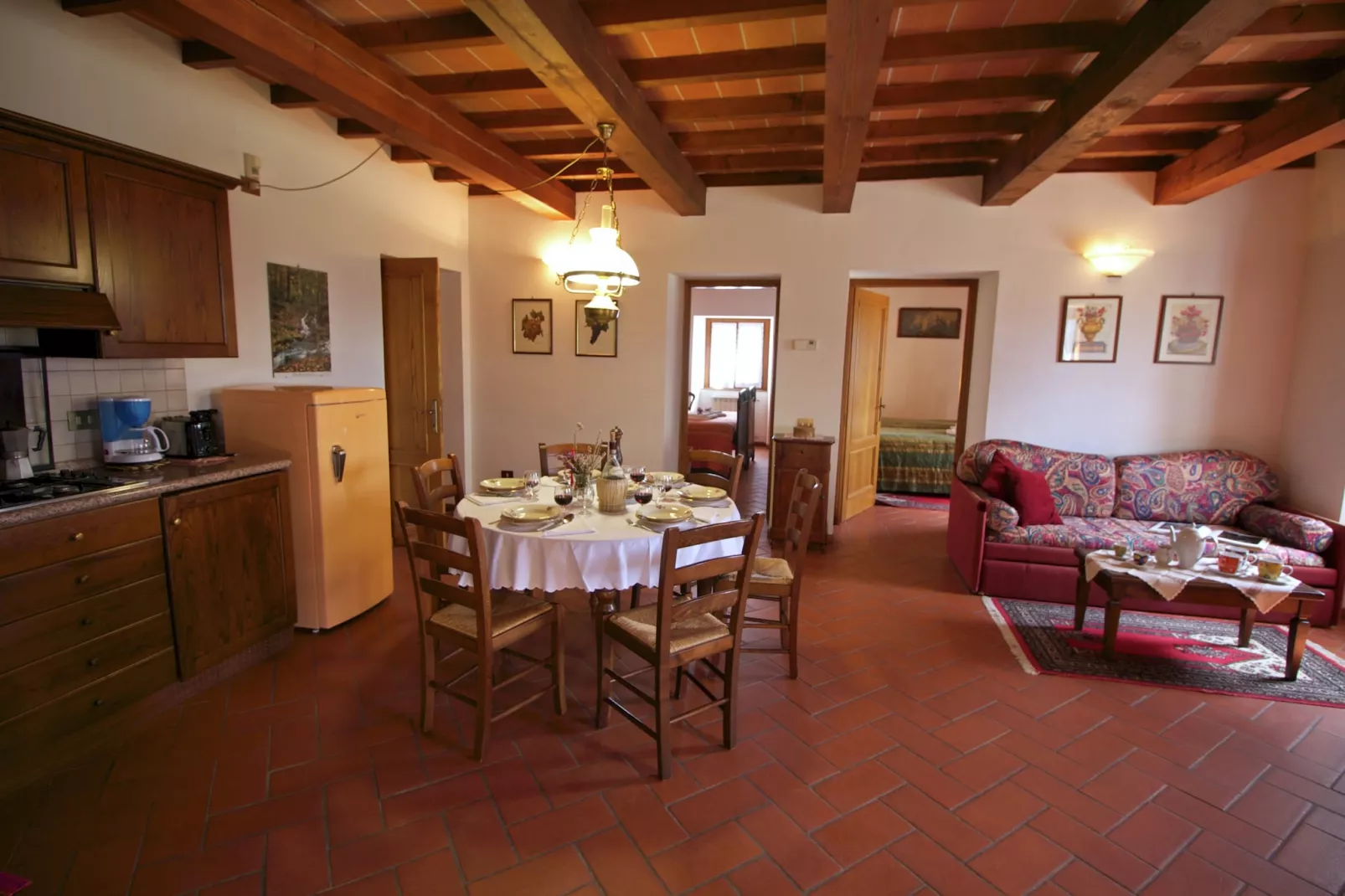 Leccio-Dining room