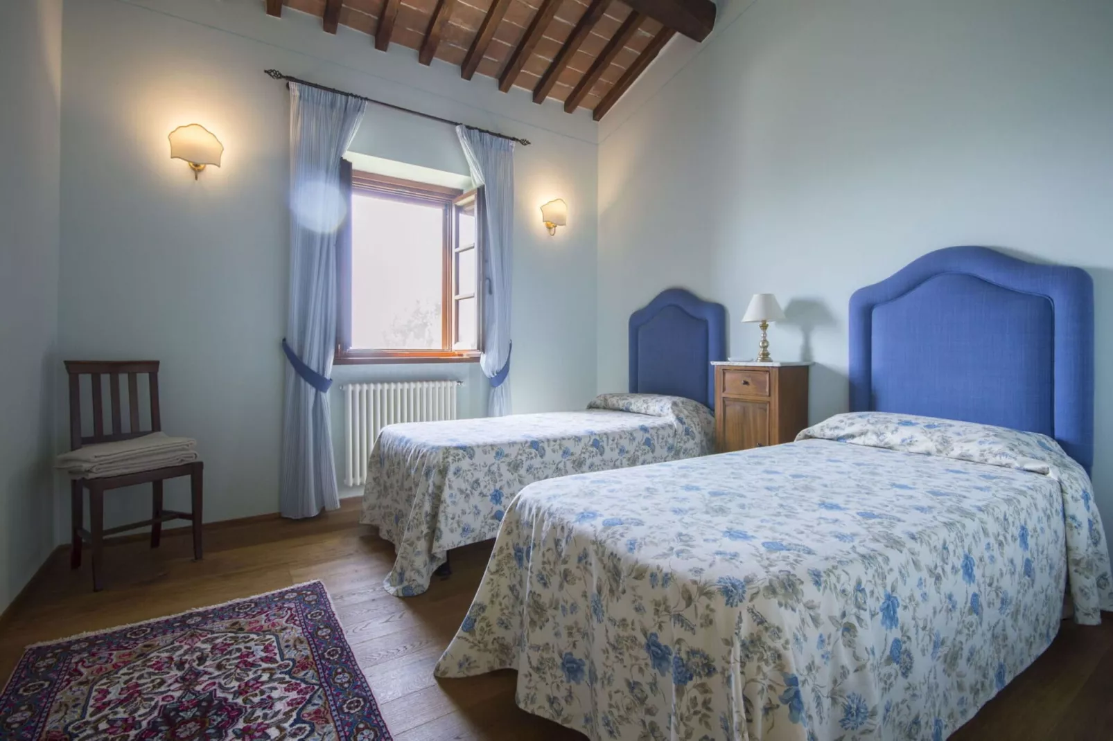 Villa il Sasso-Bedroom