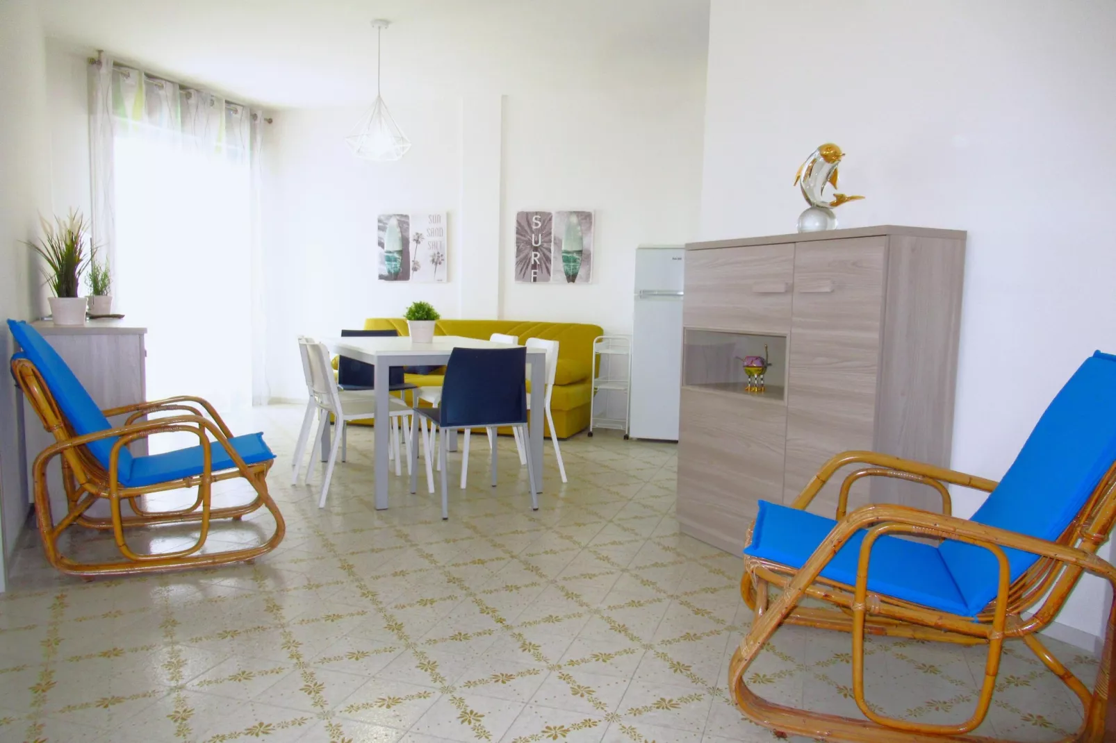 Livenza 64-Living room
