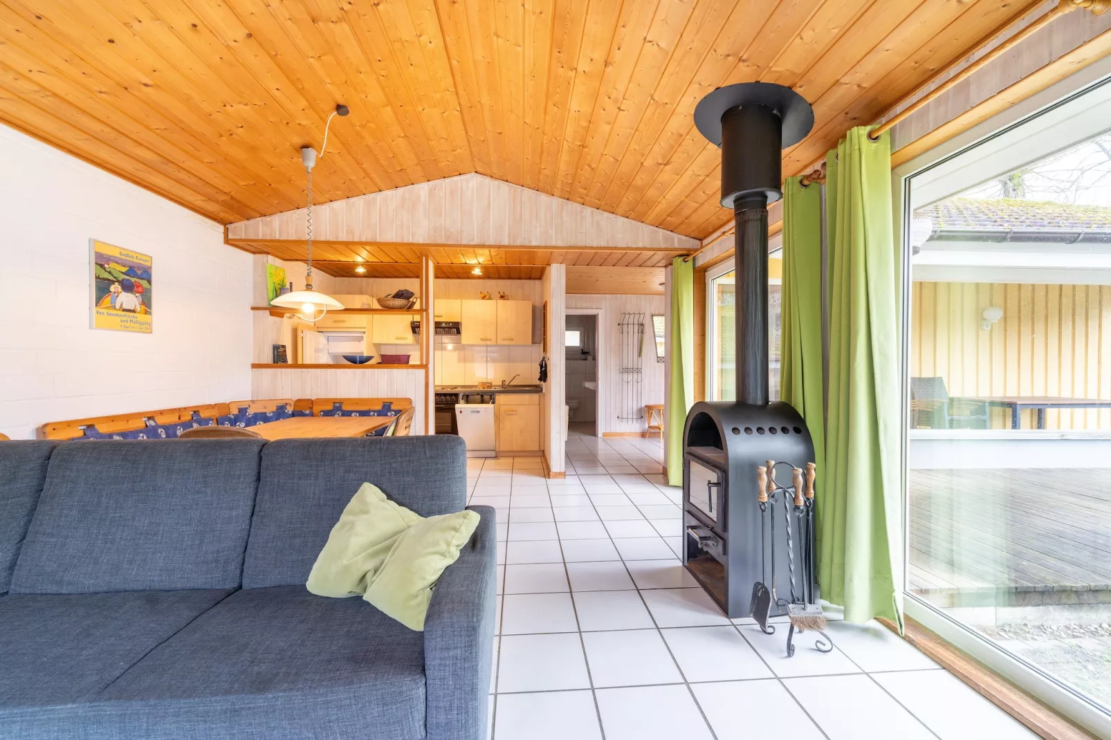 Reiher 6-Living room