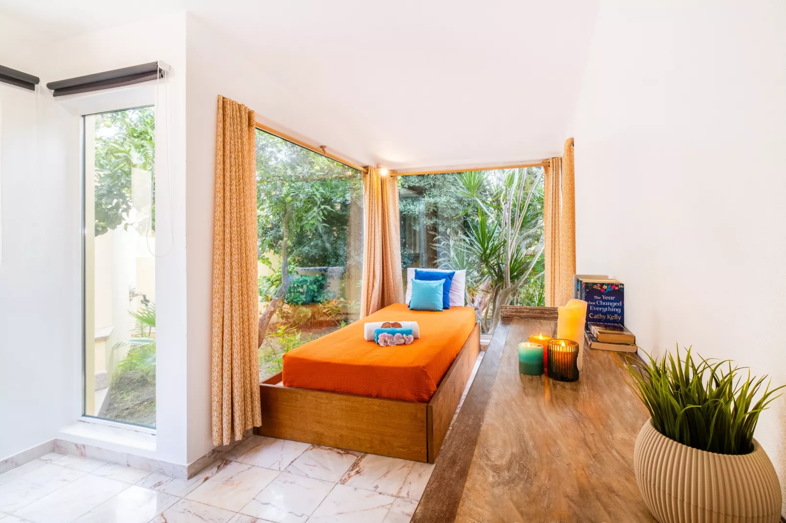 Villa Bantayan-Bedroom