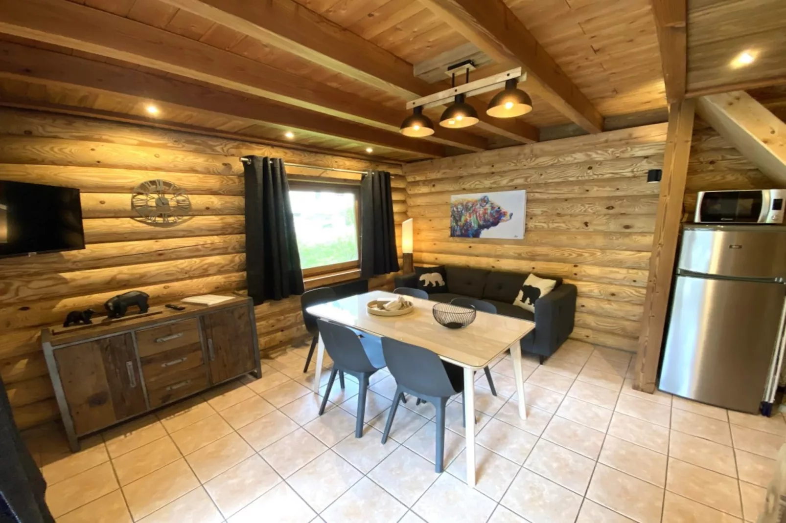 L'OURS NOIR Chalet en rondins-Wohnzimmer