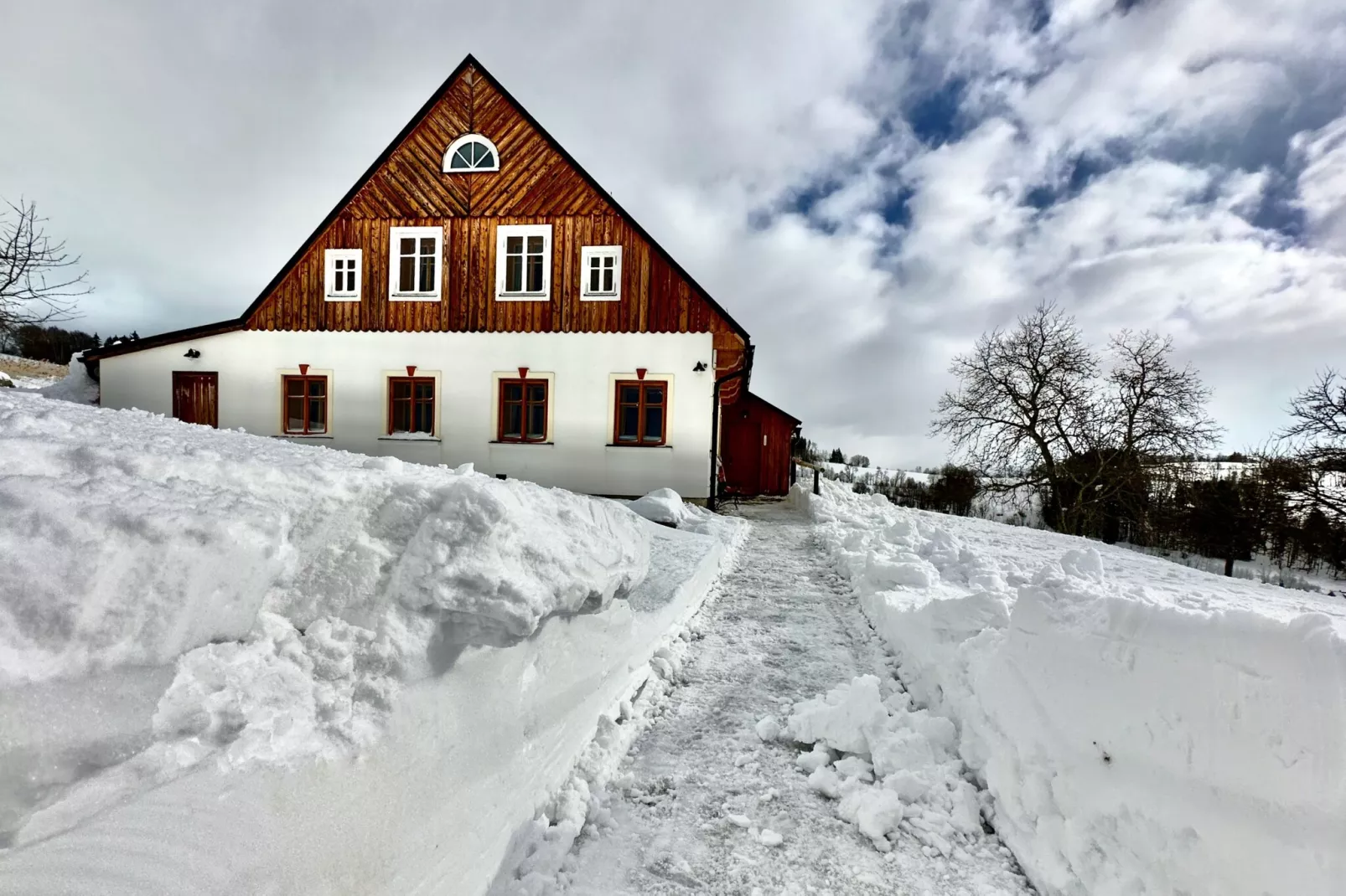 Víchová nad Jizerou LVV033-Outdoor