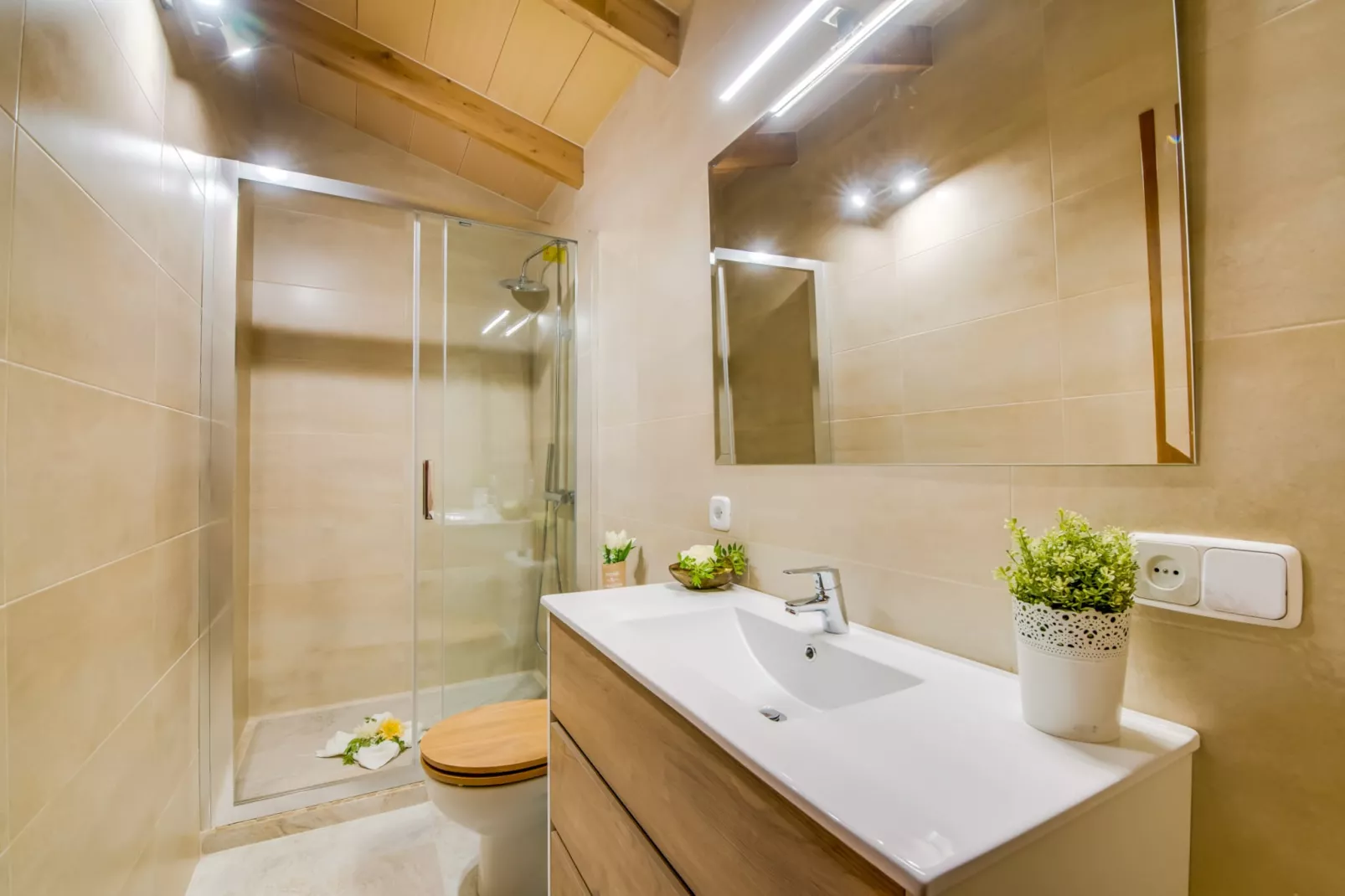 Vernissa-Bathroom